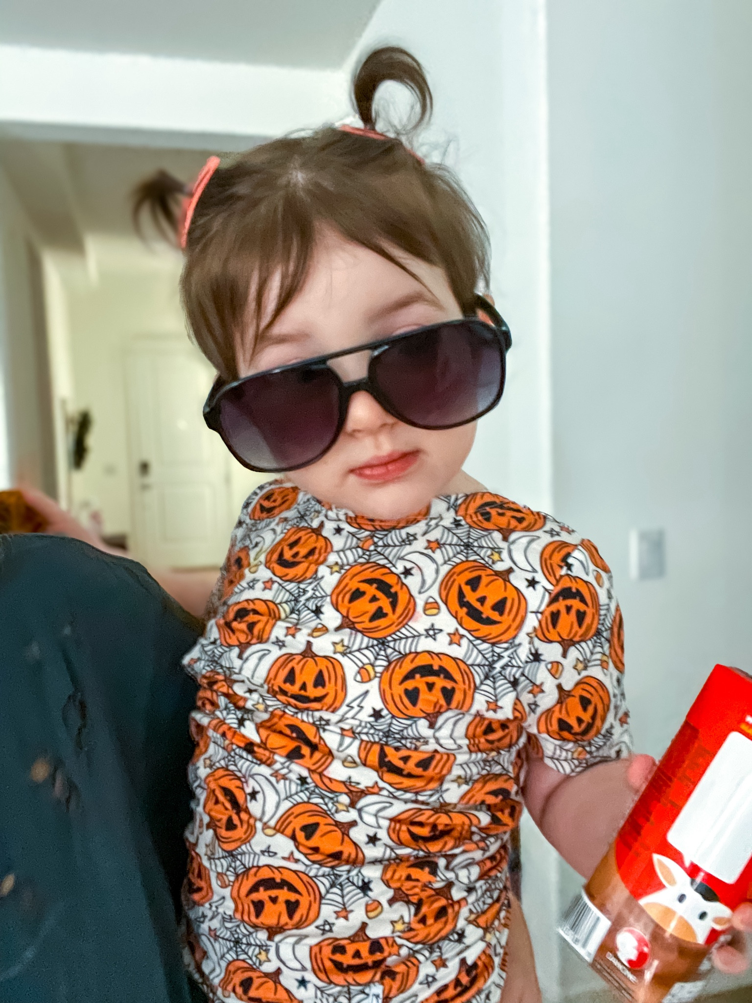 Berkley is in full Halloween mode 🎃🕸️ ✨

#Halloween #HalloweenPjs #HalloweenKids #Sunnies #DreamBigLittleCo #Pumpkins #Spiderwebs #BambooPajamas
