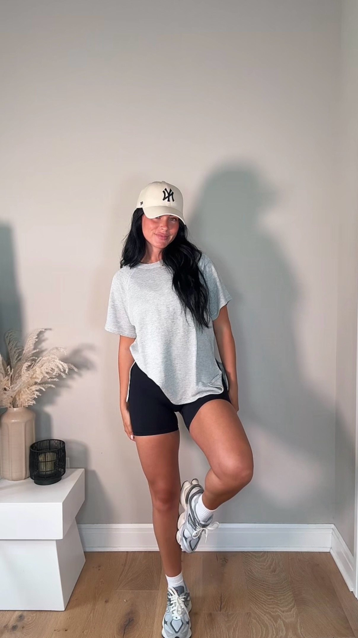 Gym Outfit Inspo 👟

My Sizing 5’7, 145lbs, 32dd
I’m wearing a size small in both

#LTKStyleTip #LTKShoeCrush #LTKActive