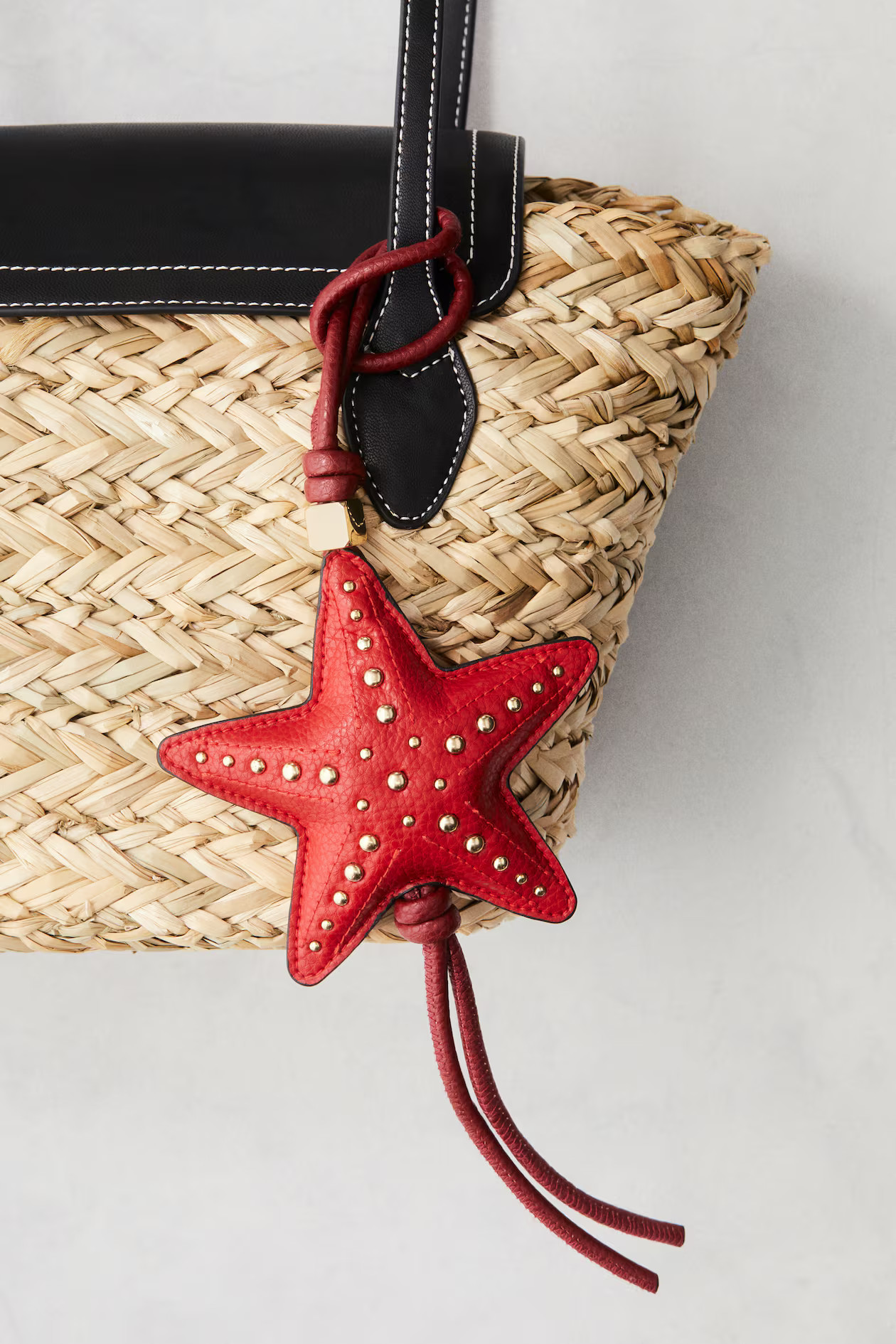 Starfish bag charm - Red - Ladies | H&M US | H&M (US + CA)