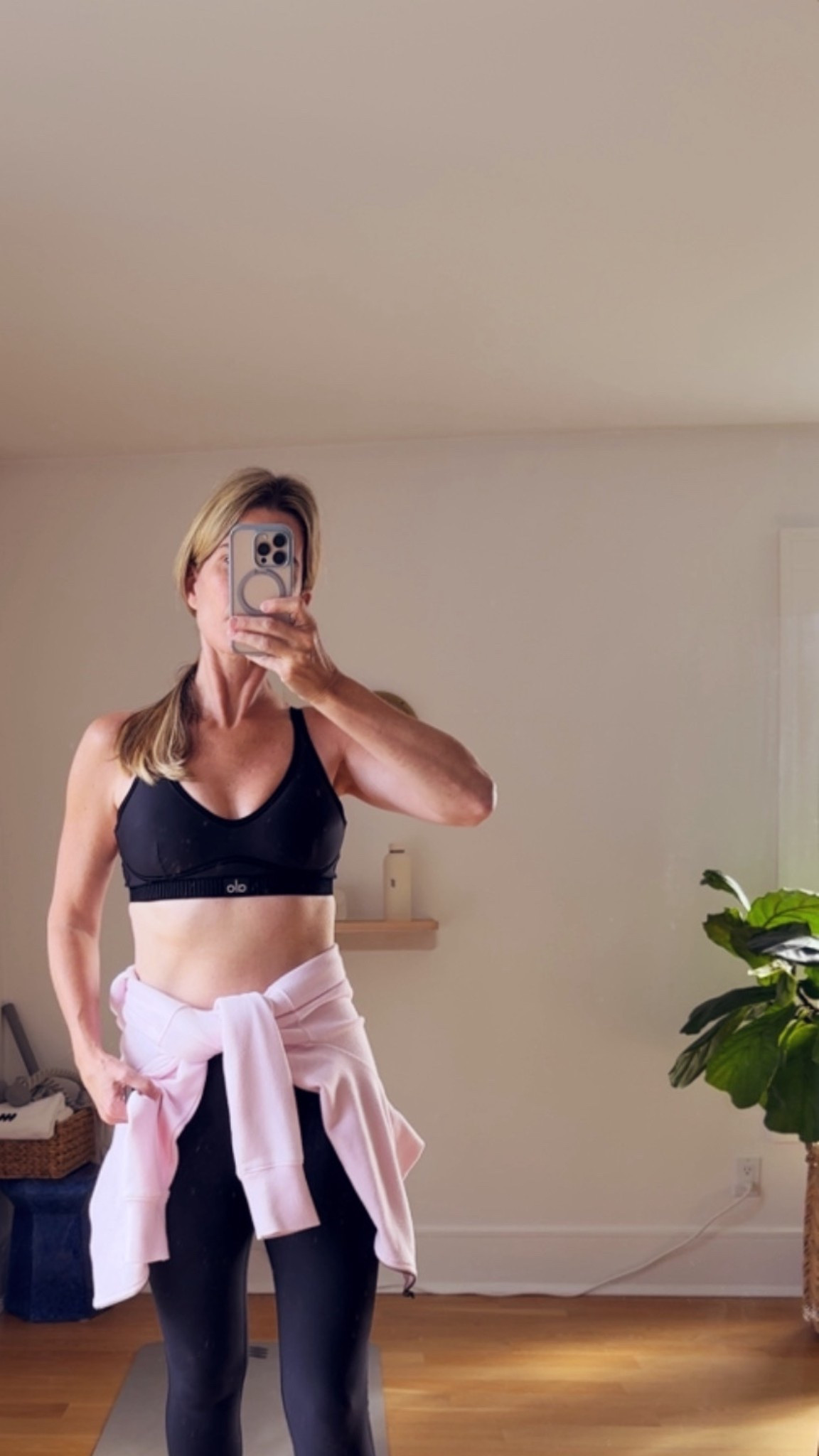 Workout faves. Love this airlift bra. Also comes in navy at the moment which is so lovely. I wear sz S in alo leggings sz M in bras and tops Sz 27 in denim for reference 

#LTKgrwm #LTKfitnessgoals #LTKootd