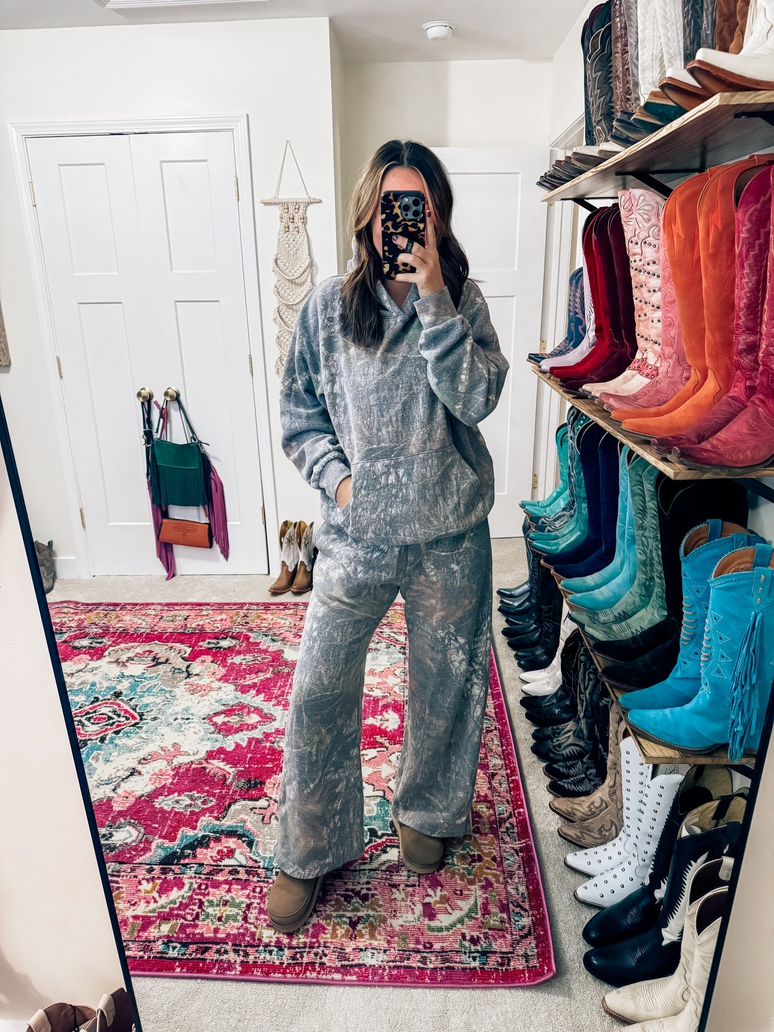 Tribe Kelley camo set - medium - camouflage sweatshirt and sweatpants 

#LTKootd #LTKSaleAlert #LTKgrwm