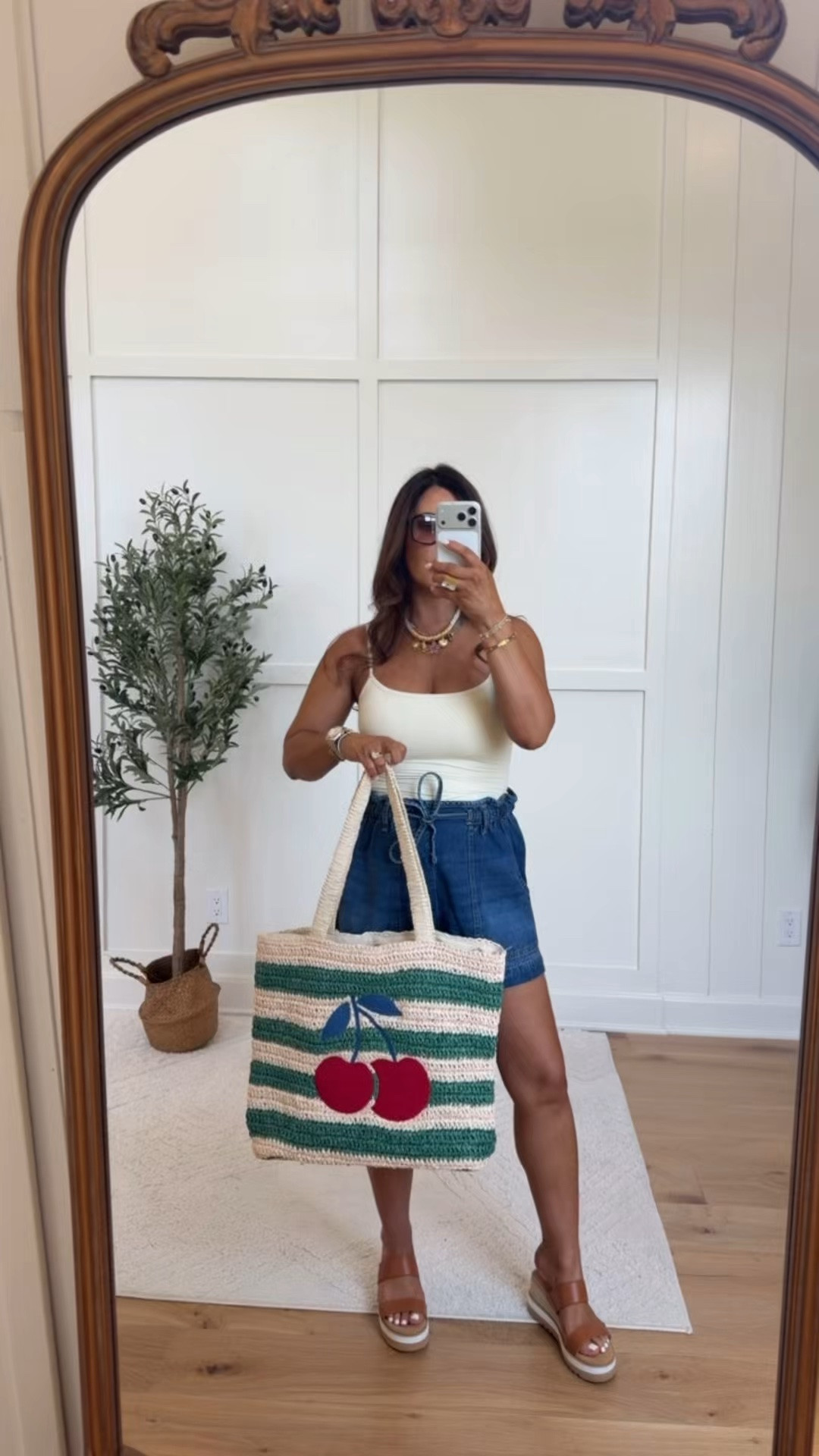 Obsessed is an understatement! This is the perfect mom-approved on the go fit! And this tote can fit ALL your beach essentials 🌊☀️

#LTKdayinmylife #LTKootd #LTKSeasonal