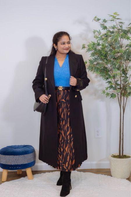 Chic winter outfit, winter office outfit 
@madewell sweater in size S
@mango skirt (old) linked similar  options 
@samedelman boots 
@artizia black coat in size M

#LTKSeasonal #LTKstyletip #LTKworkwear