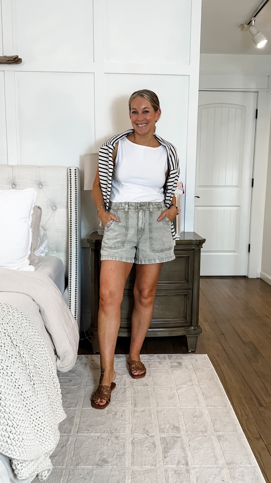 Mediums in everything! All so soft, stretchy, easy! 

#LTKPetite #LTKMidsize #LTKSaleAlert

#LTKOver40 #LTKPetite #LTKMidsize