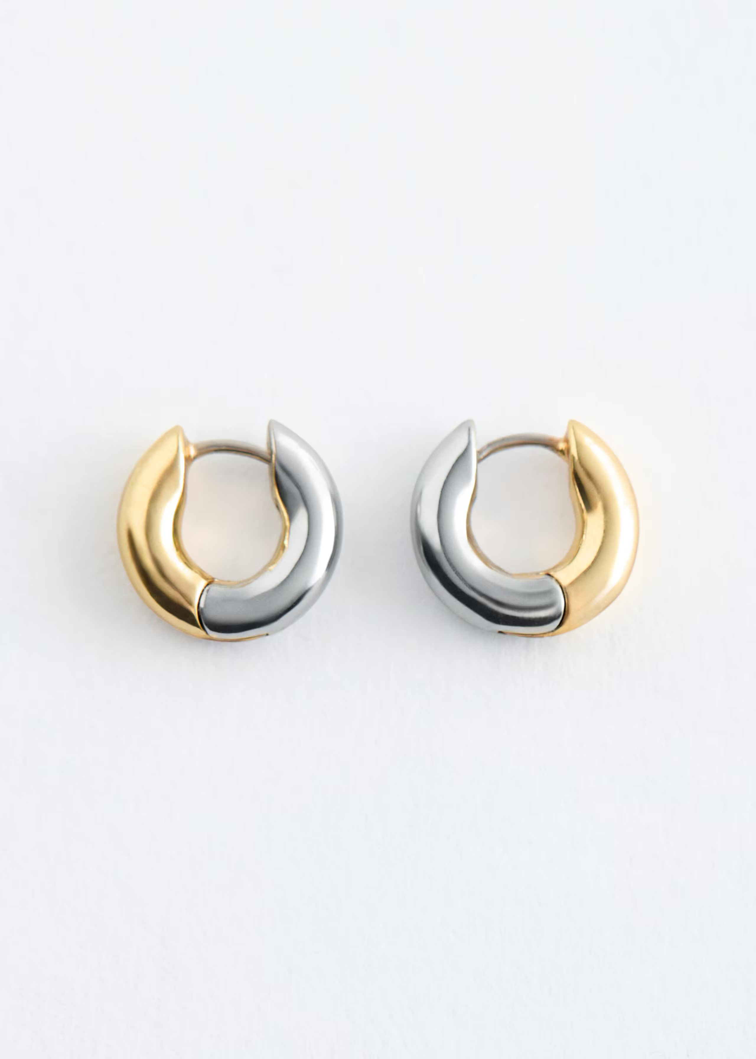 Two-Toned Chunky Hoop Earrings | & Other Stories UK