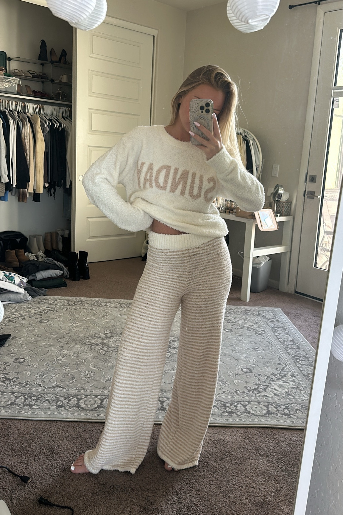 this set is sooo cozy
wearing XS in both