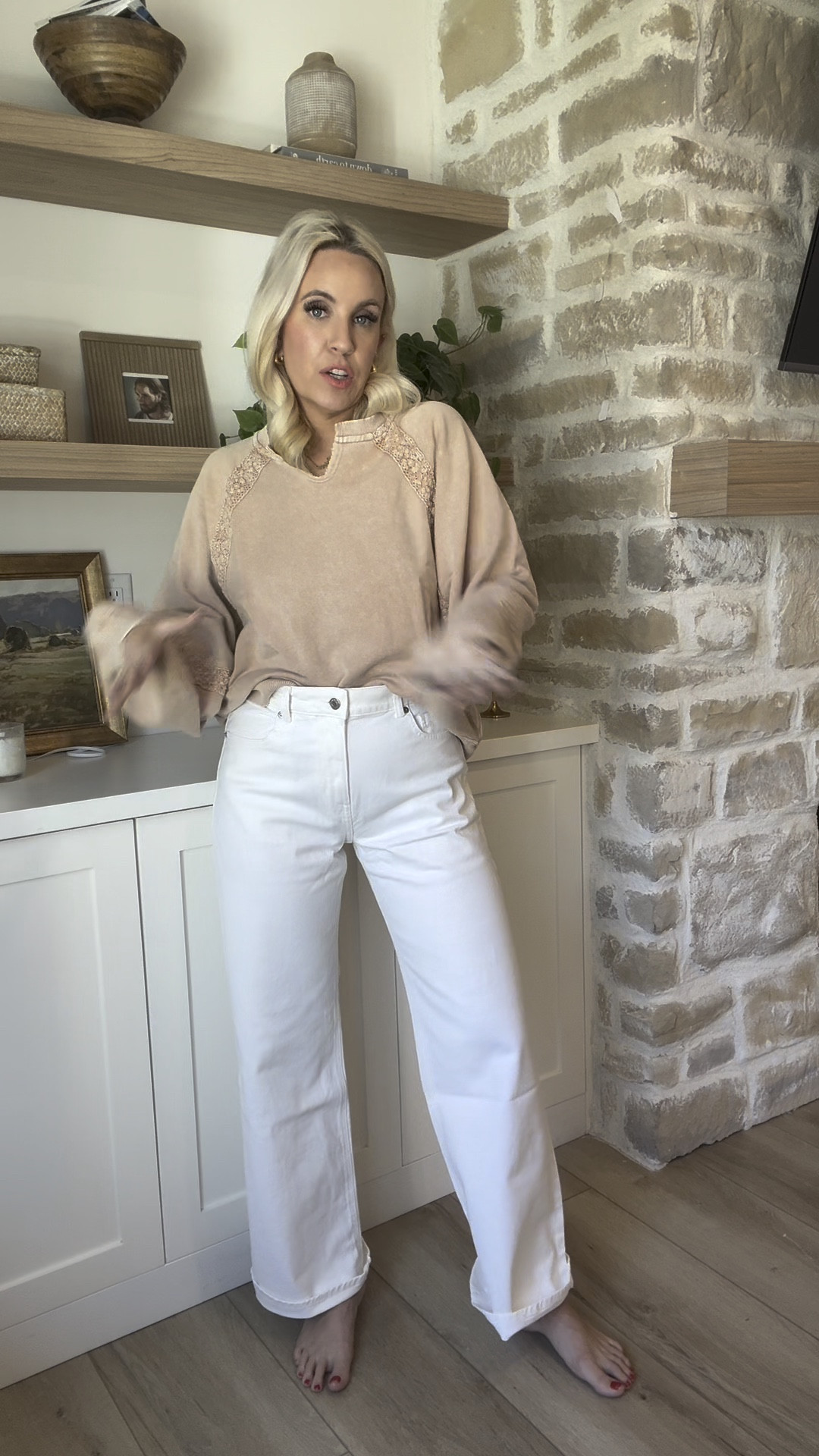 I’ve been on the hunt for a good pair of white jeans and these ones from H&M are so good! I sized up to a 6 and like the baggier fit! 

#LTKStyleTip #LTKFindsUnder100 #LTKFindsUnder50