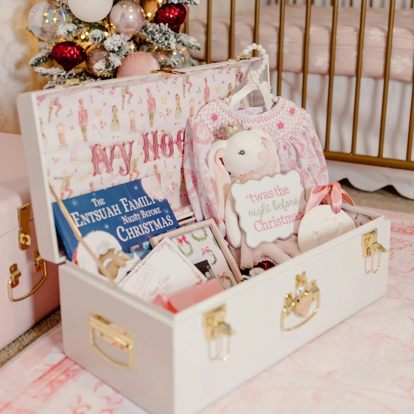 2025 Petite Holiday Trunk | Petite Keep, LLC