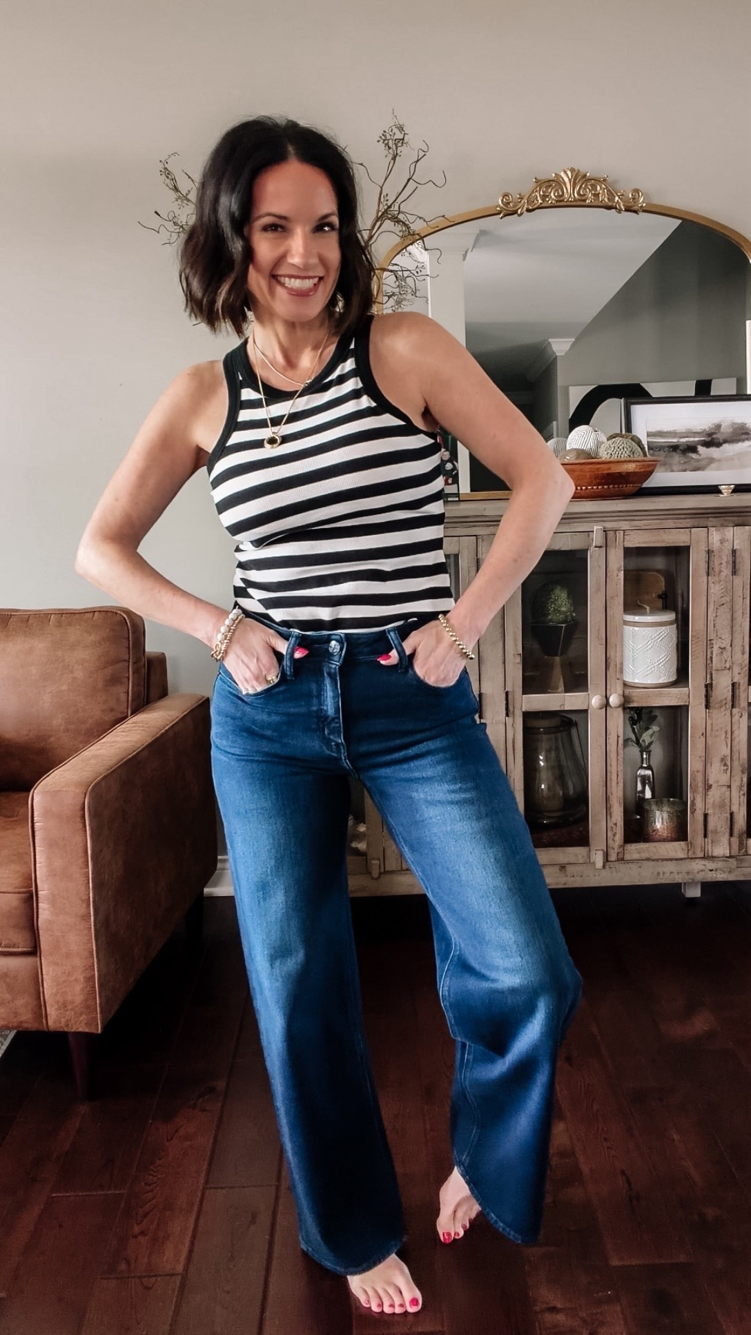 Welcome to your new favorite jeans, ladies 👖The fit and feel are a 20/10⭐️⭐️⭐️⭐️⭐️ and they come in LENGTH OPTIONS 👏🏼👏🏼
@Quince 
Run TTS-wearing 26 30in


#LTKootd #LTKPetite #LTKSaleAlert