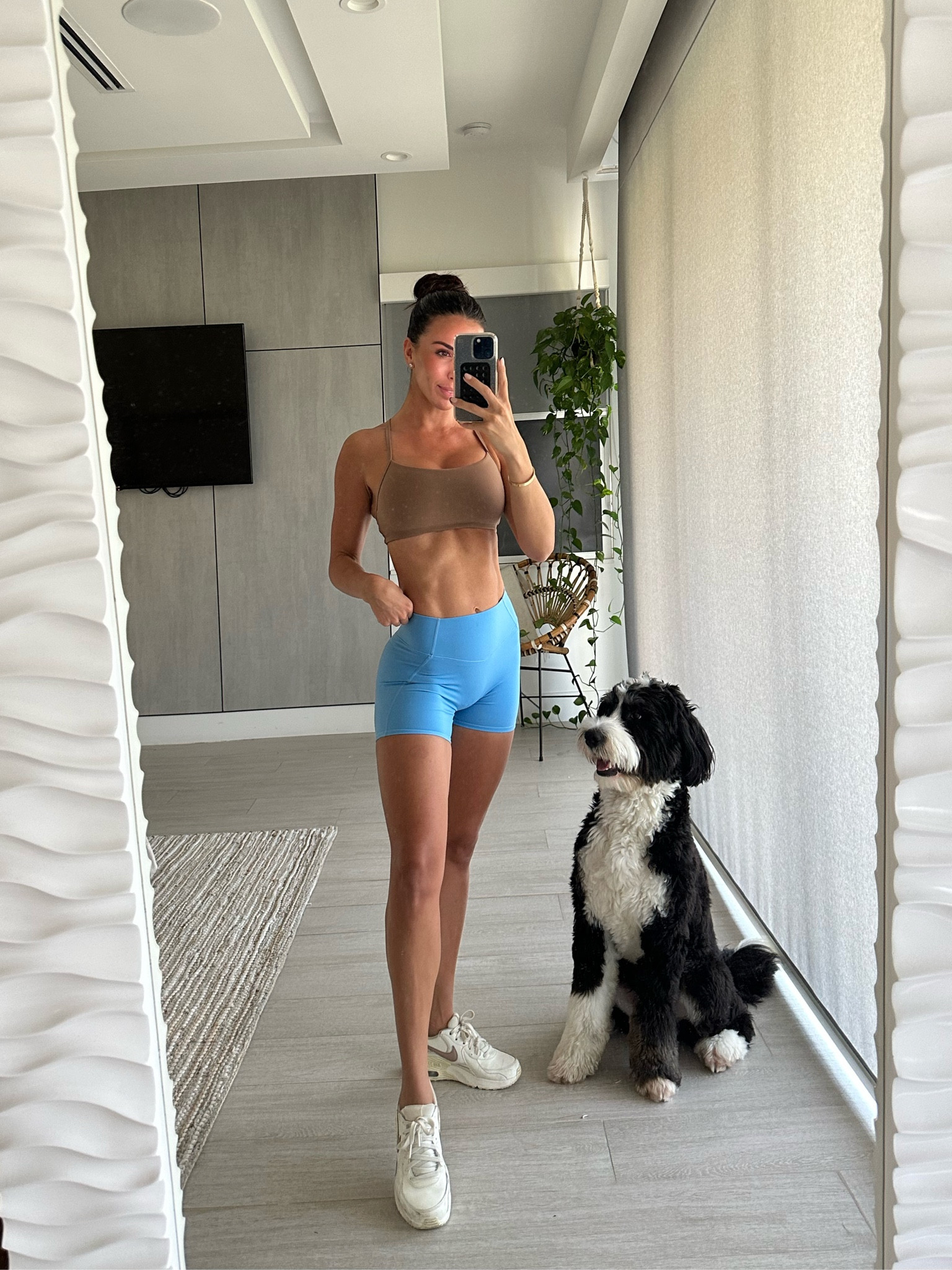 Hi ladies! This workout set is butter soft and I’m loving this color combo! I’m wearing a size small top and small bottoms. If you’re between sizes - size up on the bottoms! 

#LTKSeasonal #LTKfitness #LTKfindsunder100