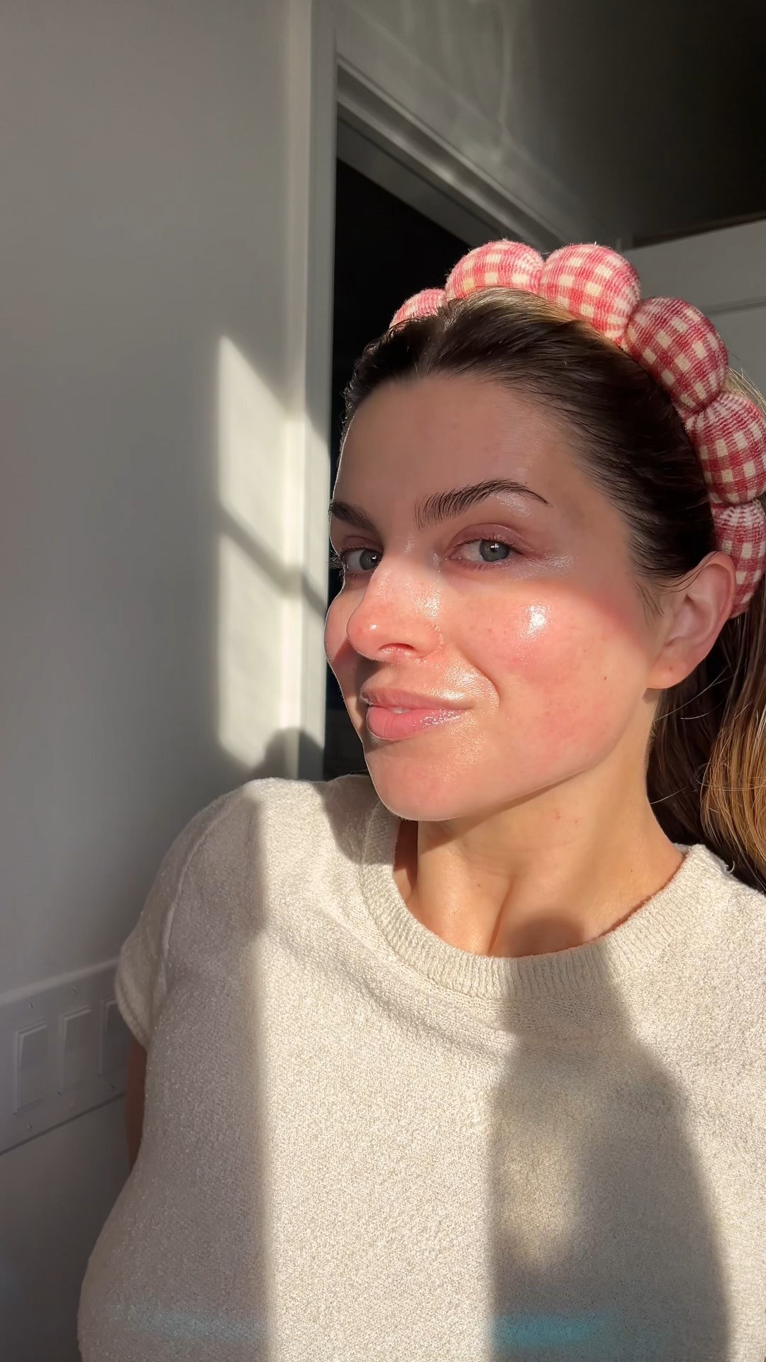Morning skincare routine for dry skin to achieve dewy glowy skin 

#LTKgrwm #LTKBeauty