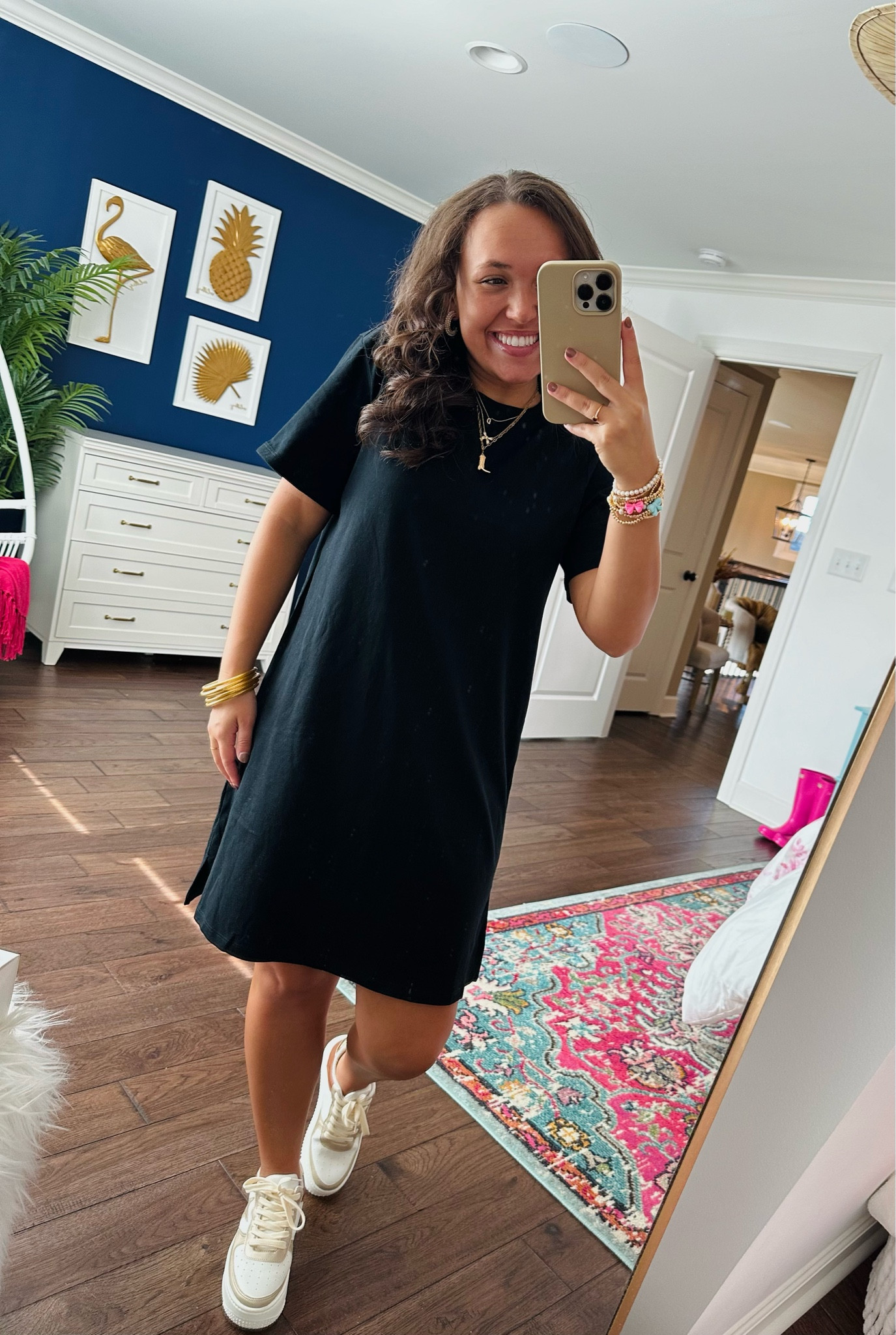 THE BEST T.SHIRT DRESS EVER!! 

Old Navy. Fall essential. Layering dress. Old Navy dress. Black dress. T-shirt dress.

#LTKWorkwear #LTKSaleAlert #LTKStyleTip