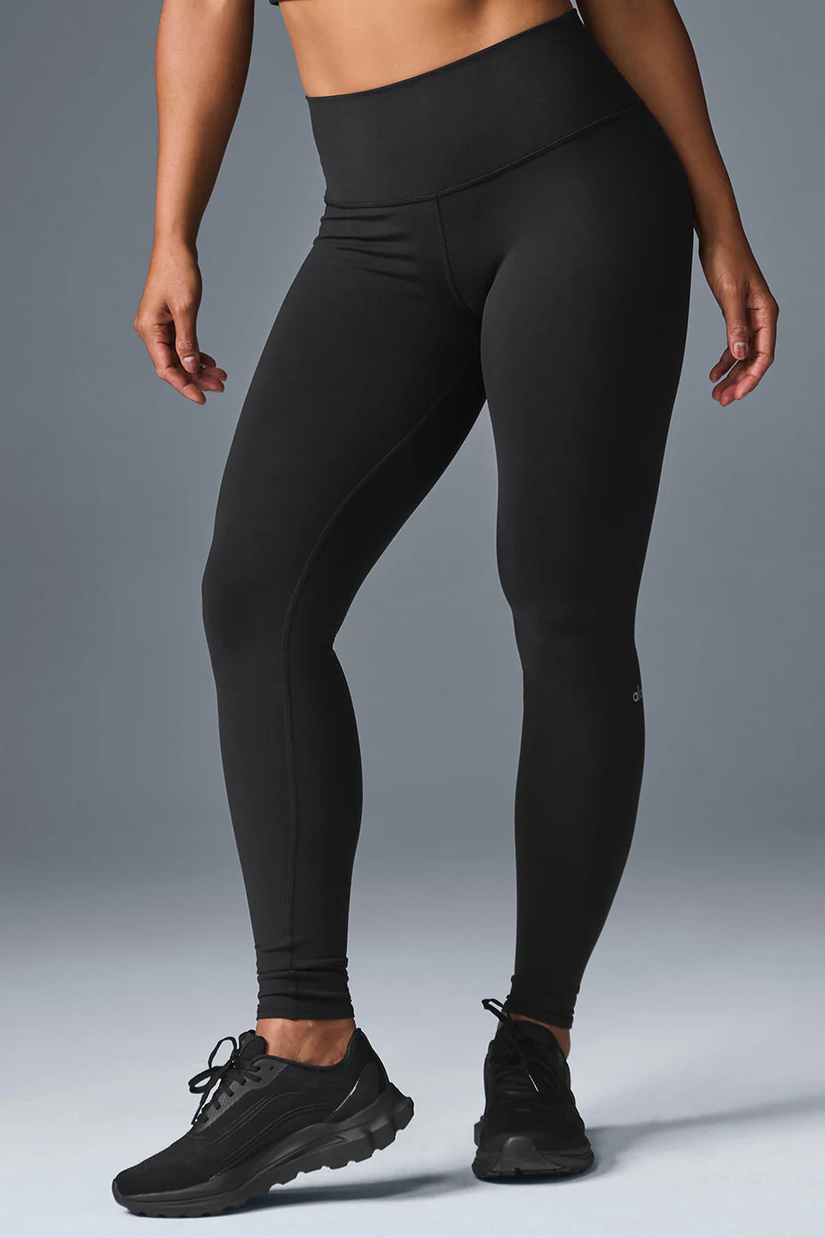 ALO | High-Waist Airbrush Legging in Black, Size: XL | Alo Yoga (US)
