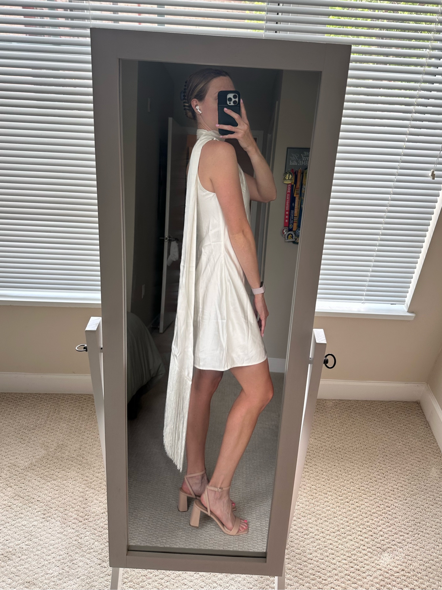 White Bridal Event Scarf Dress

Perfect for bridal shower or engagement photos!

#LTKWedding #LTKParties #LTKTravel