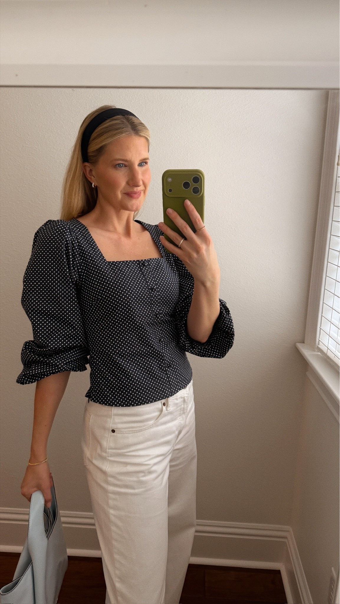 obsessed with this polka dot top!

#LTKgrwm #LTKootd #LTKmomlife