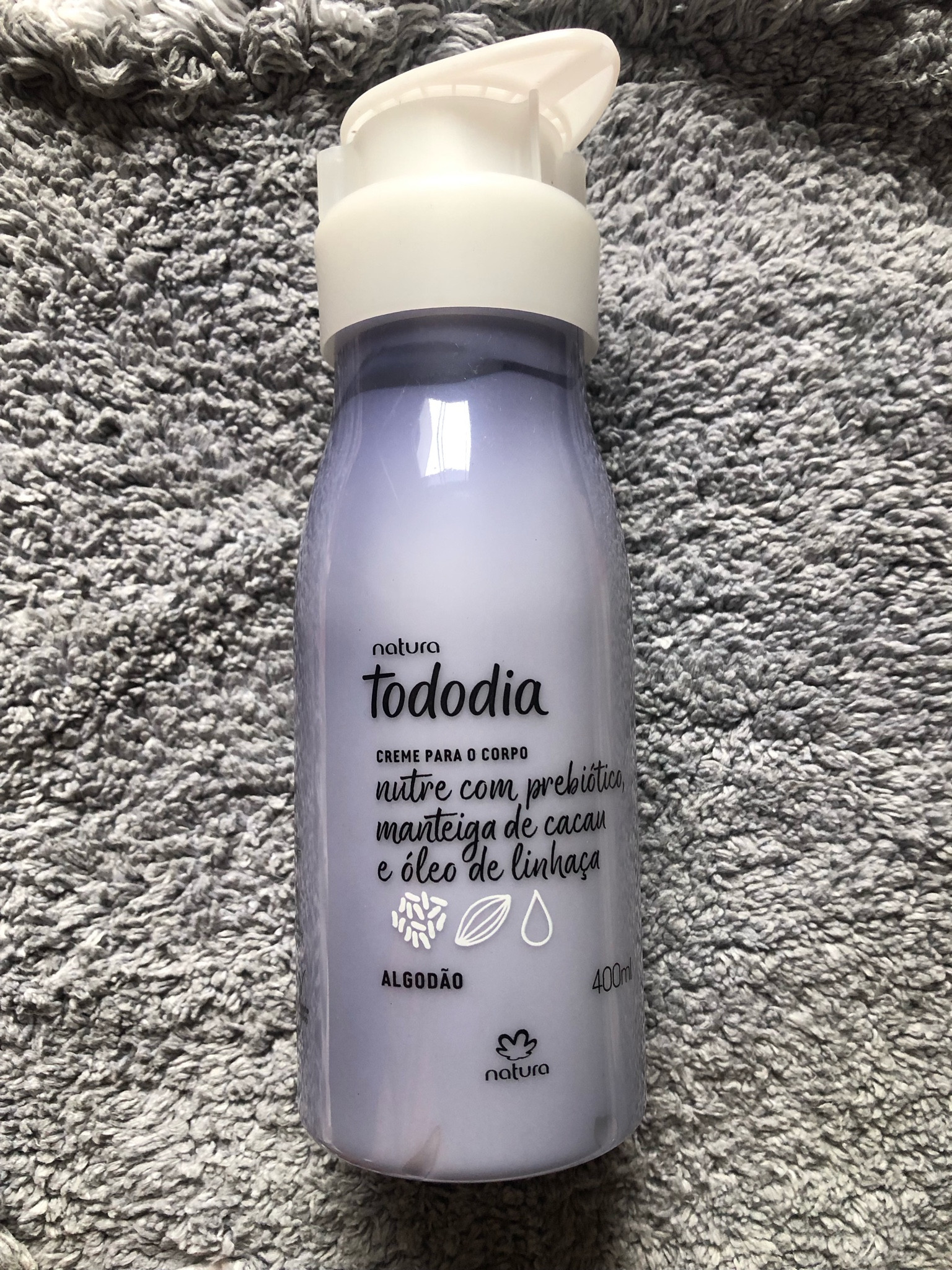 Sinta seu corpo com o Creme Desodorante Nutritivo Tododia Algodão. Uma combinação balanceada de ingredientes naturais com nutrição prebiótica, que se adapta ao que sua pele precisa a cada dia. Por isso, esse creme é indicado para todos os tipos de pele

#LTKbrasil