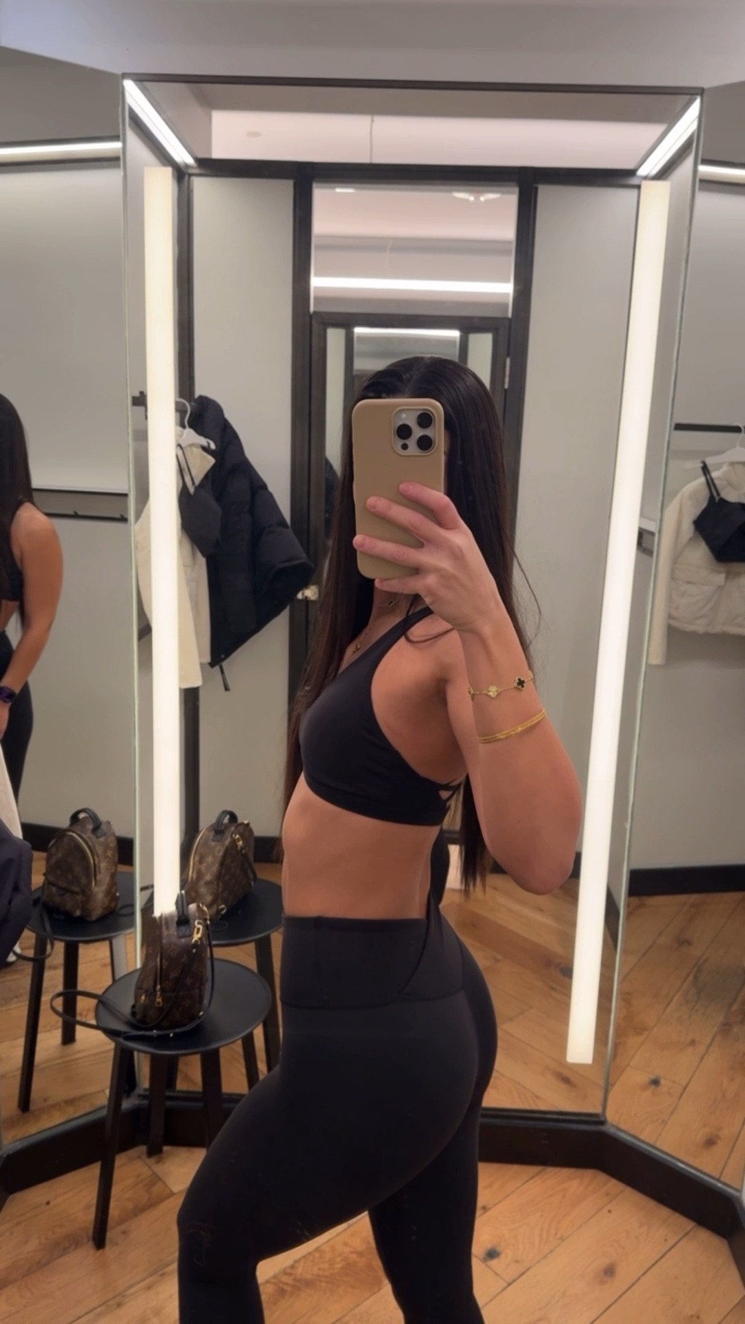 Outfit of the day 🤍

#LTKfitness #LTKfall #LTKstyletip