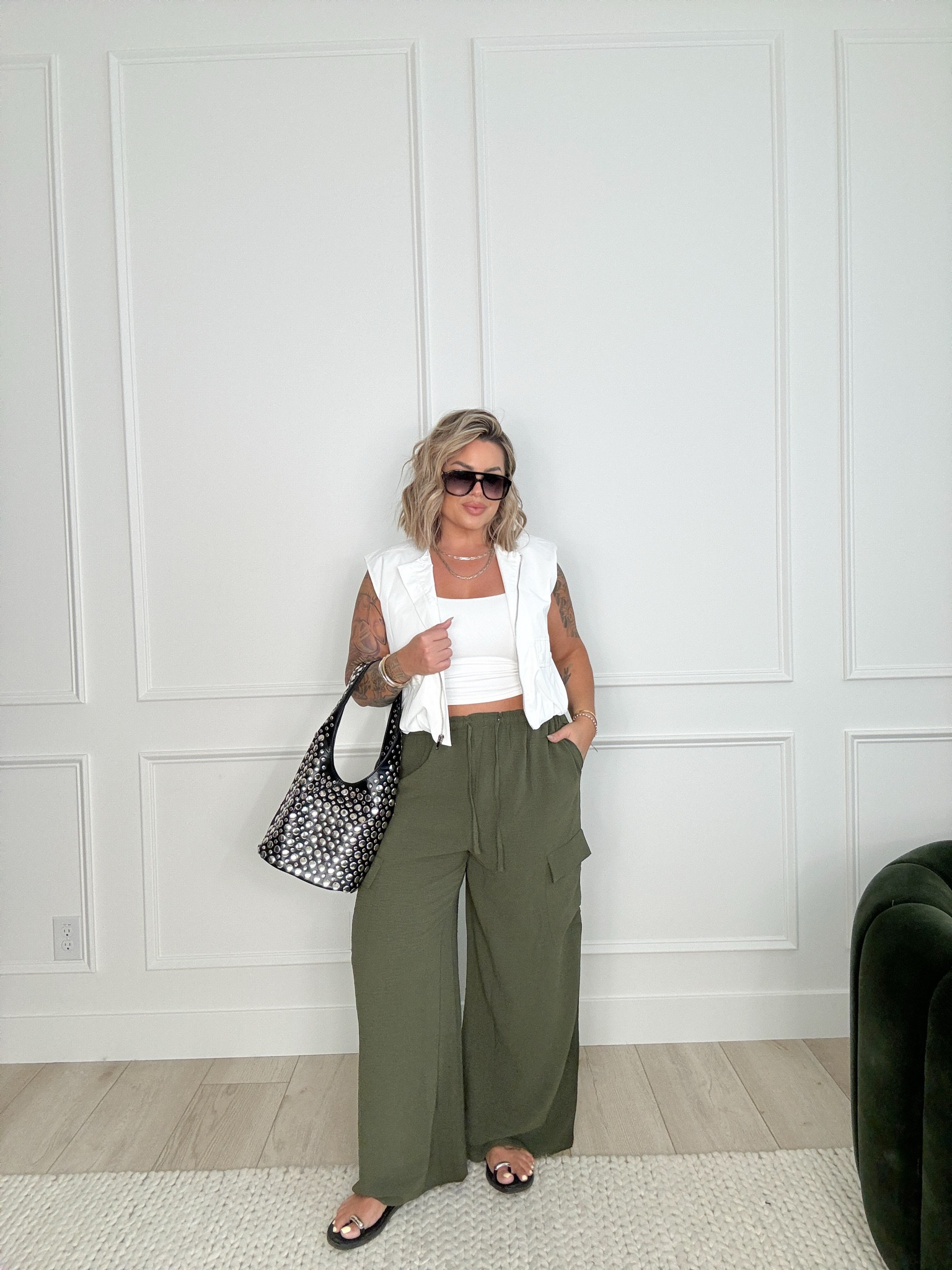 Pants xl could have done L 
Vest sized way down to a small because it’s super oversized 
Tank L 
#amazon #cargo #vests #sunglasses 

#LTKSaleAlert #LTKFindsUnder50 #LTKMidsize