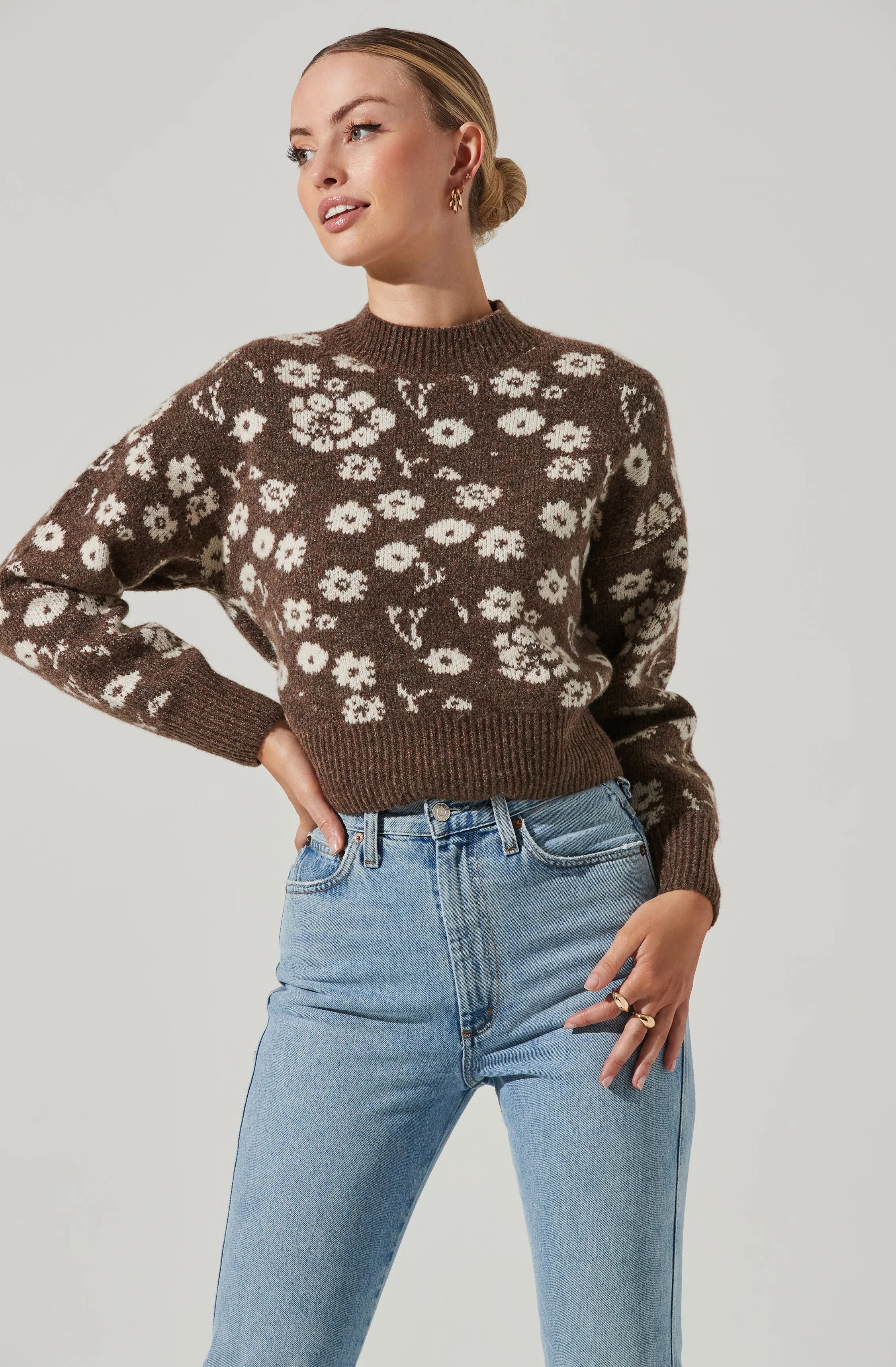 Saira Floral Sweater | ASTR The Label (US)
