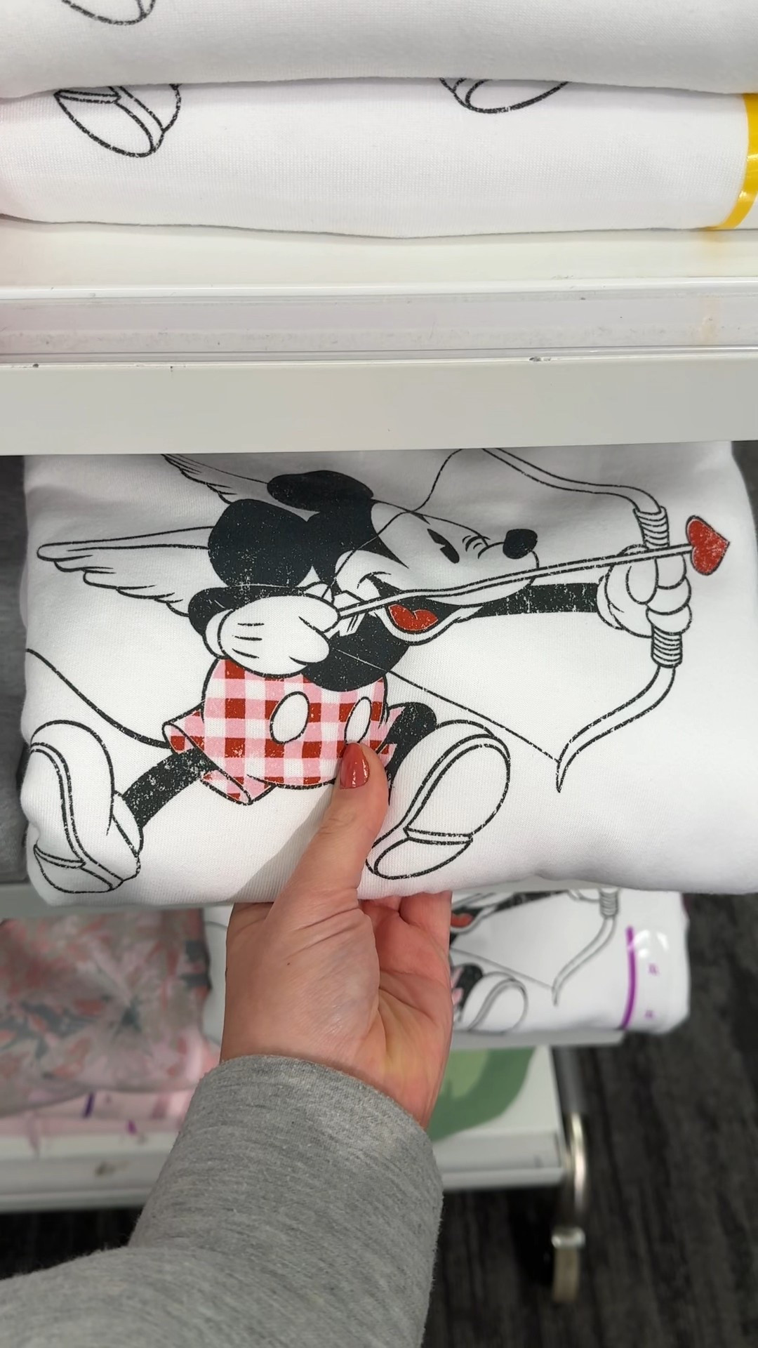 New Cupid Mickey Mouse pullover 💘

#LTKSeasonal #LTKMidsize #LTKootd