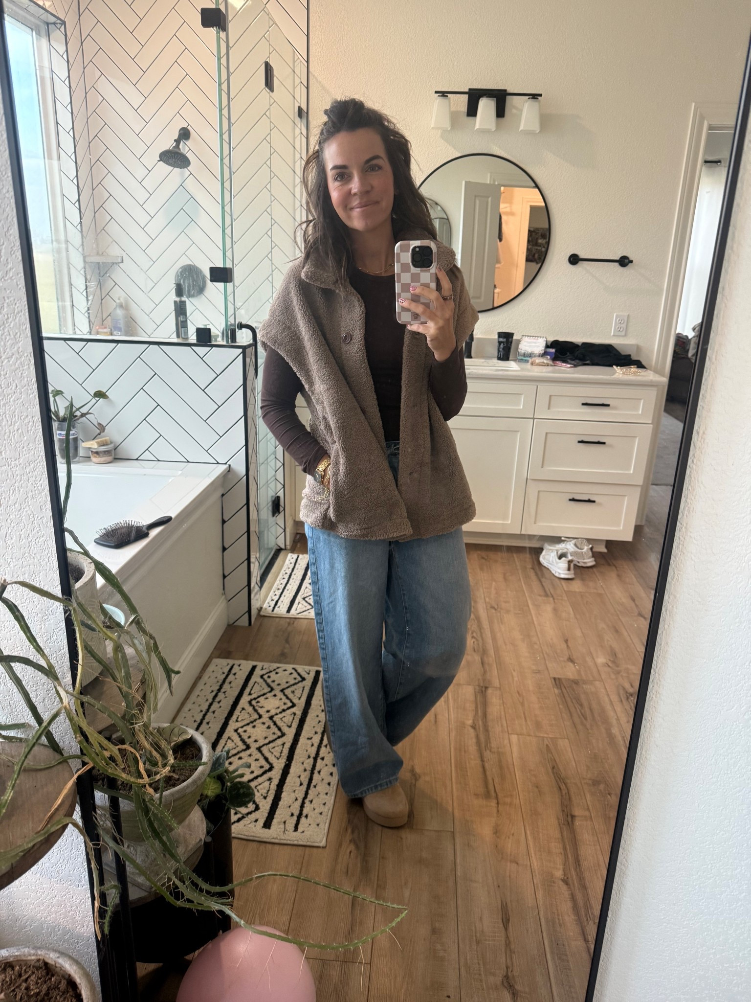 Winter mom fit! Featuring @walmart, @target & @amazonfashion! 

#LTKFindsUnder50 #LTKootd #LTKgrwm