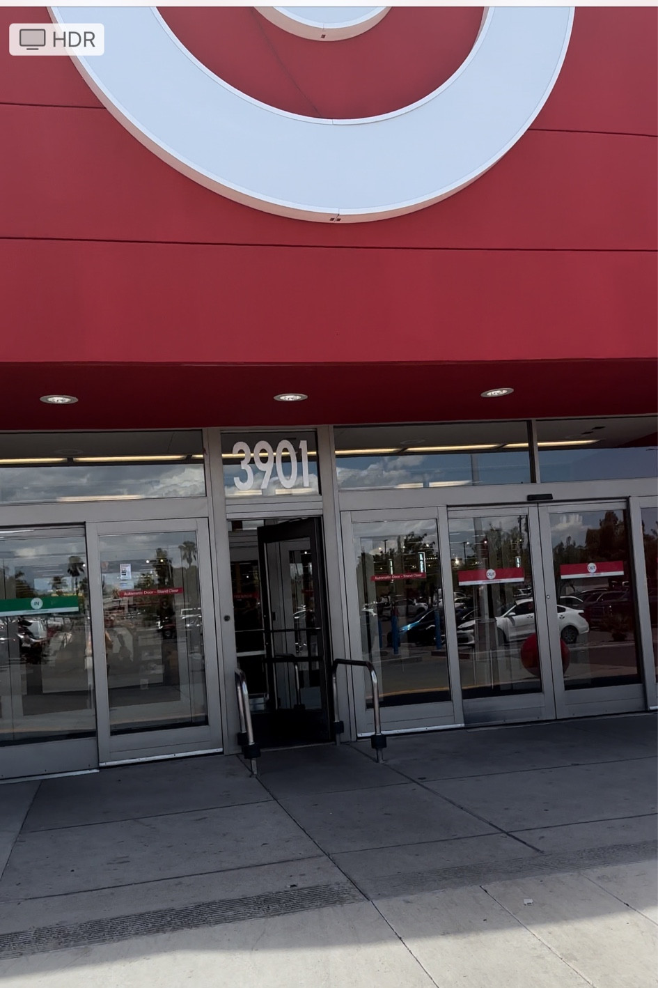 Headed in to grab some essentials. Flannels are my go-to. Wearing a size XL 

#LTKstyletip #LTKhome #LTKSeasonal