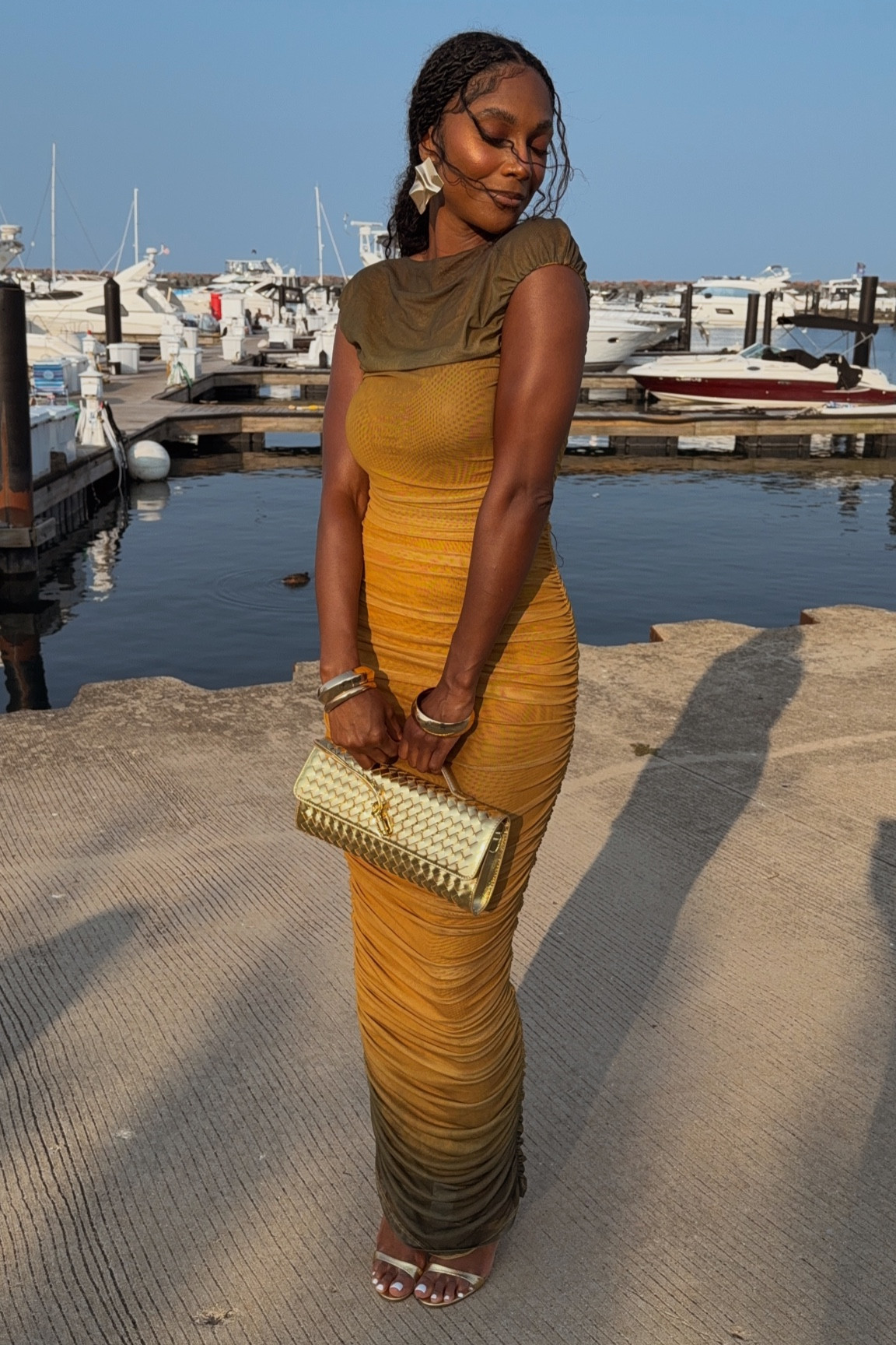 The perfect dirty martini dress 🍸

#LTKFindsUnder50 #LTKStyleTip #LTKOver40