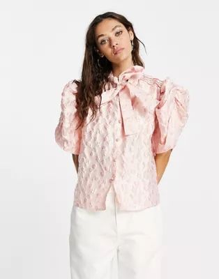 Sister Jane jacquard blouse with bow tie and puff sleeves in pink | ASOS (Global)