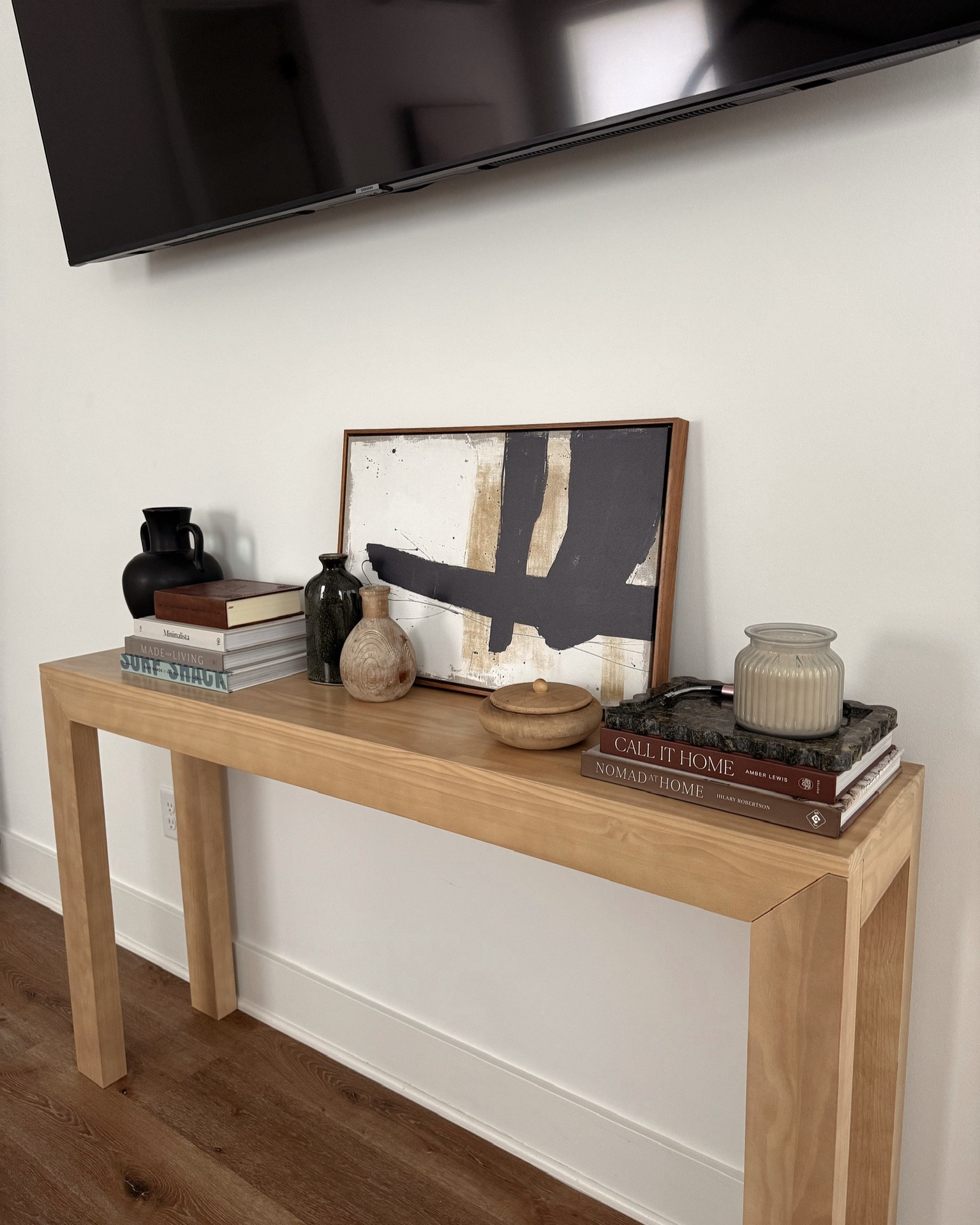 Master bedroom console table decor

#LTKFamily #LTKStyleTip #LTKHome