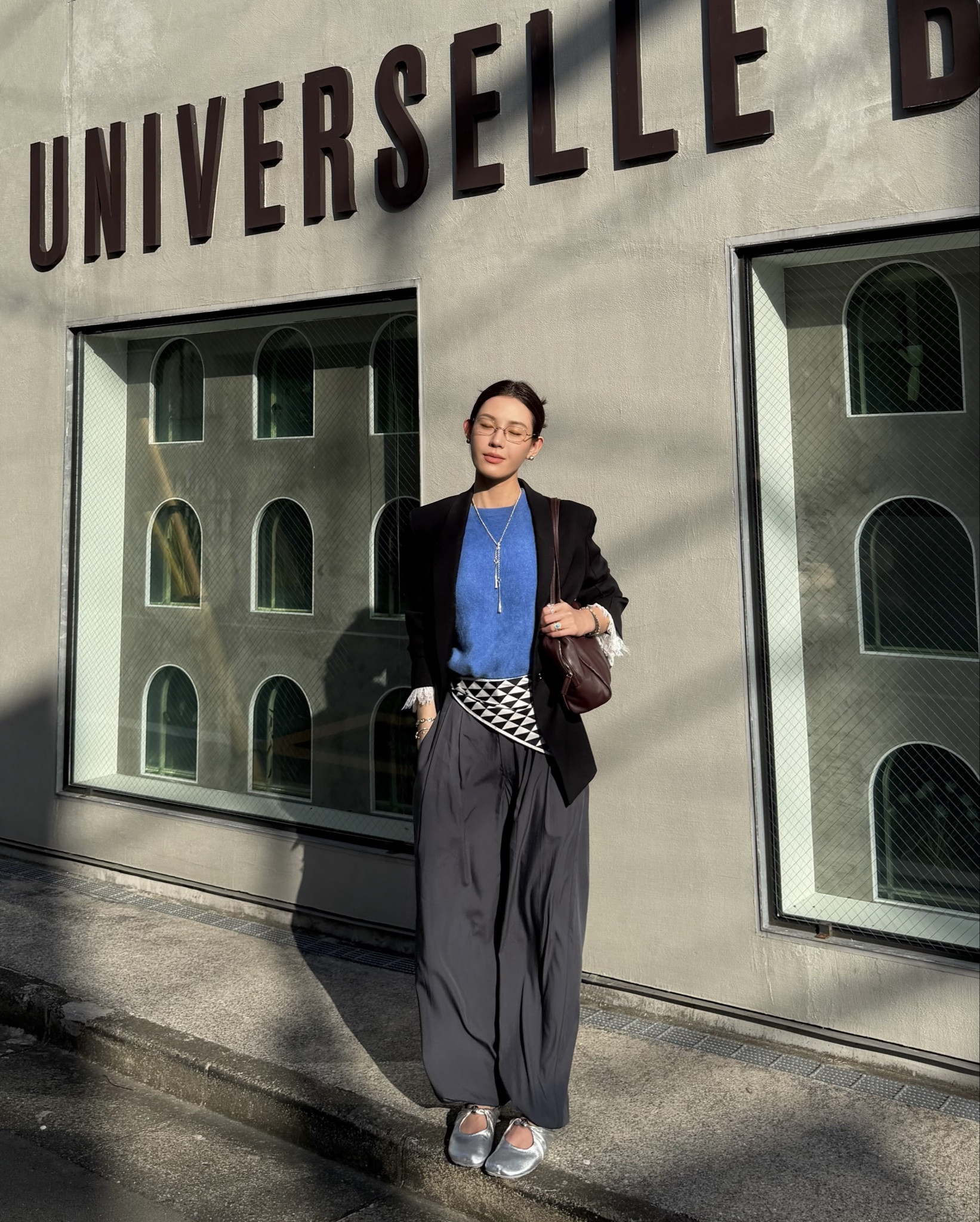 Day 5 in Tokyo.

Blazer - size xs
sweater - size s
pants - size xs
