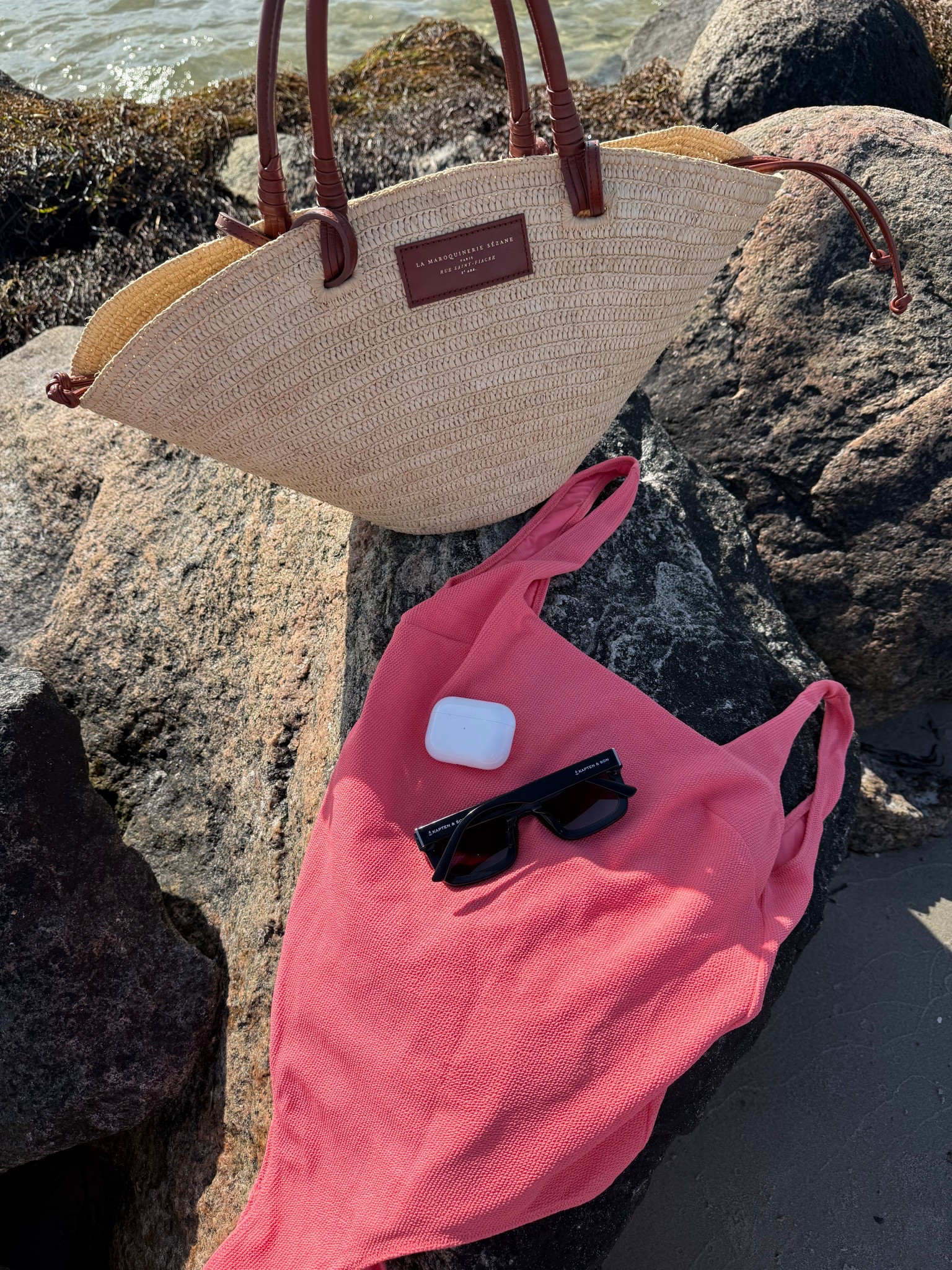 Sonne, Sand & Meer mit Sézane 😎
All time favs 🙌

#LTKswimwear #LTKtravel #LTKdeutschland