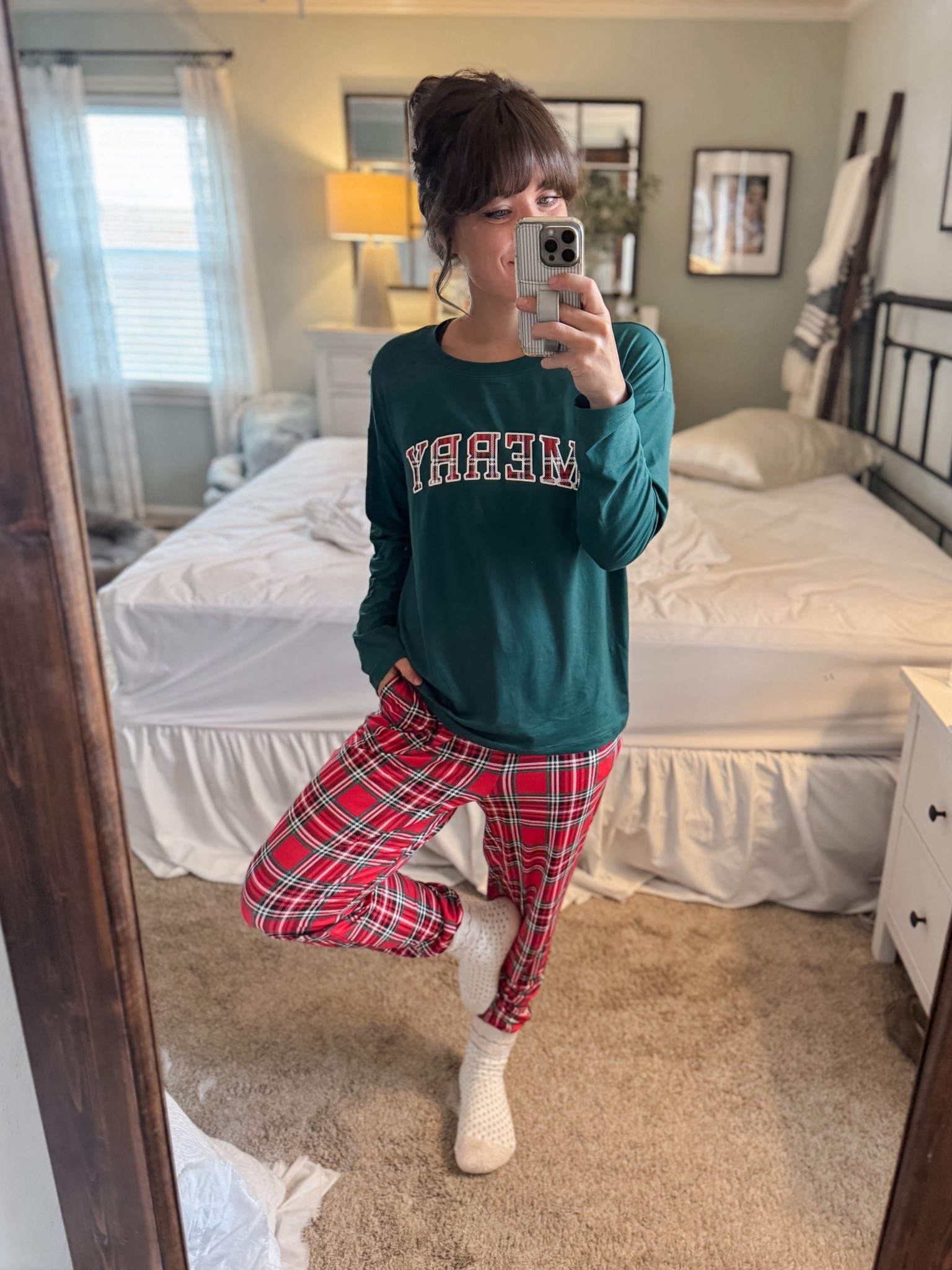 Women’s bamboo dupe Christmas pajamas from Walmart under $13 🎄

I’m wearing size SMALL

Cozy 3-pk socks under $10

#LTKSeasonal #LTKmomlife #LTKHoliday