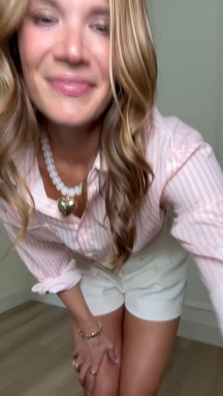 This pink striped button down and tailored white shorts make such a polished summer workwear outfit. The relaxed shirt tucks easily without adding bulk, and the longer short length works so well on my 6’ frame.

L in both

Pink striped button down, tailored white shorts, summer workwear, tall girl fashion, office outfit, business casual style, polished summer outfit, tall friendly shorts, teacher outfit, StangandCo

#LTKootd #LTKSeasonal #LTKTall