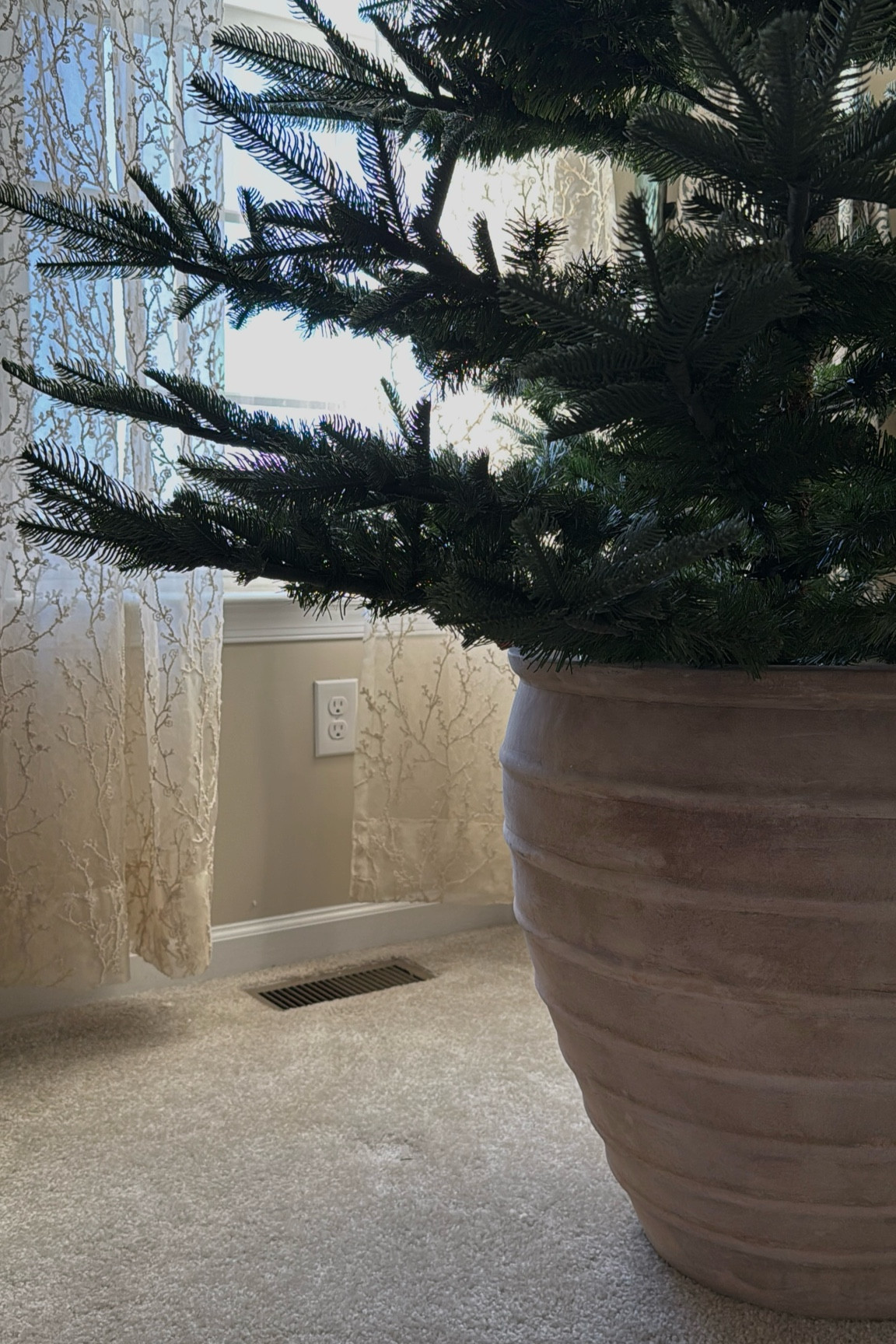 Think beyond the tree! ✨ This year, I’m loving the idea of using a stunning urn as a base—it’s bold, and it’s beautiful! 

#LTKHoliday #LTKHome #LTKSeasonal