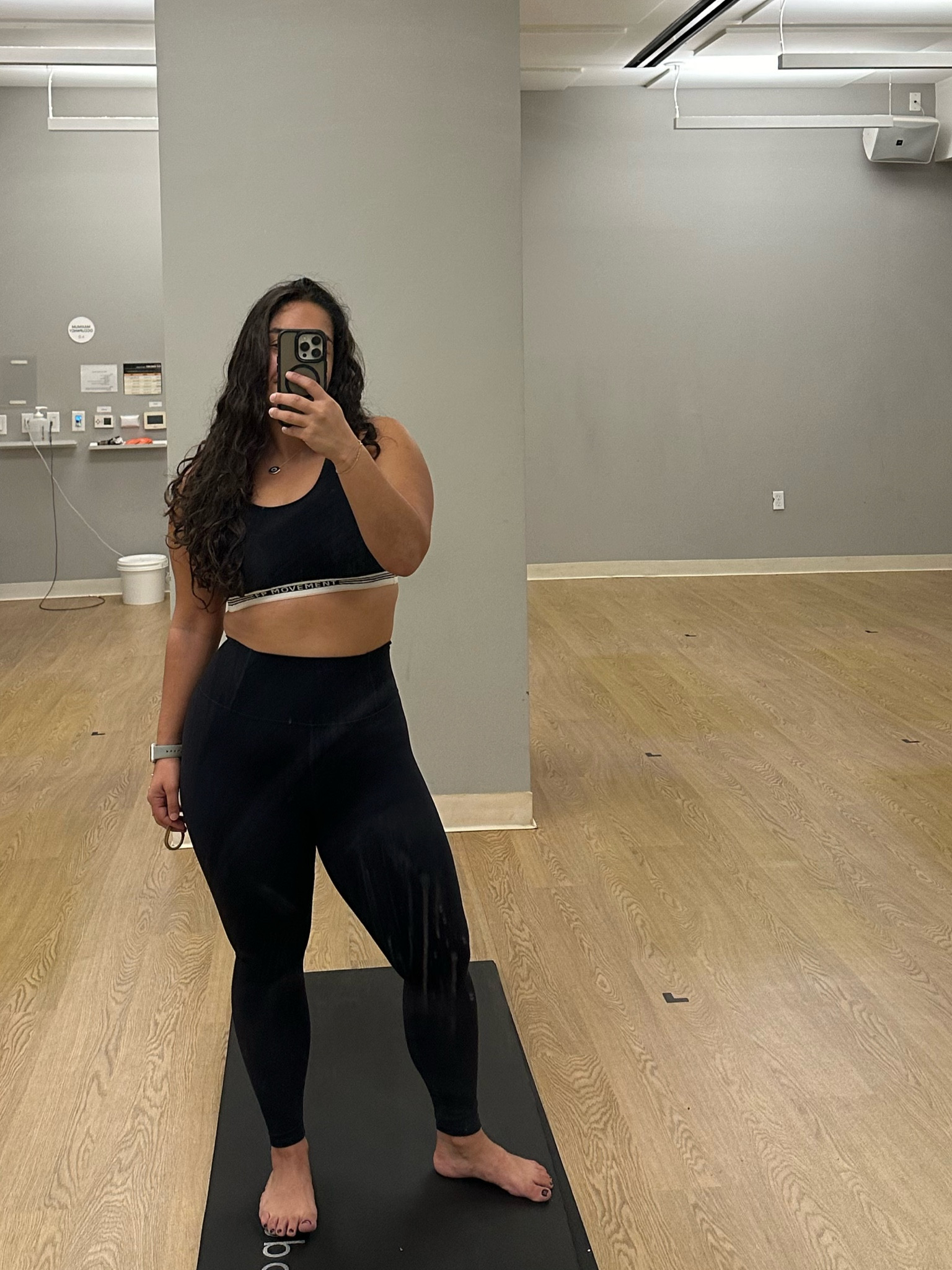 Loves a set

#LTKFitness #LTKActive #LTKU