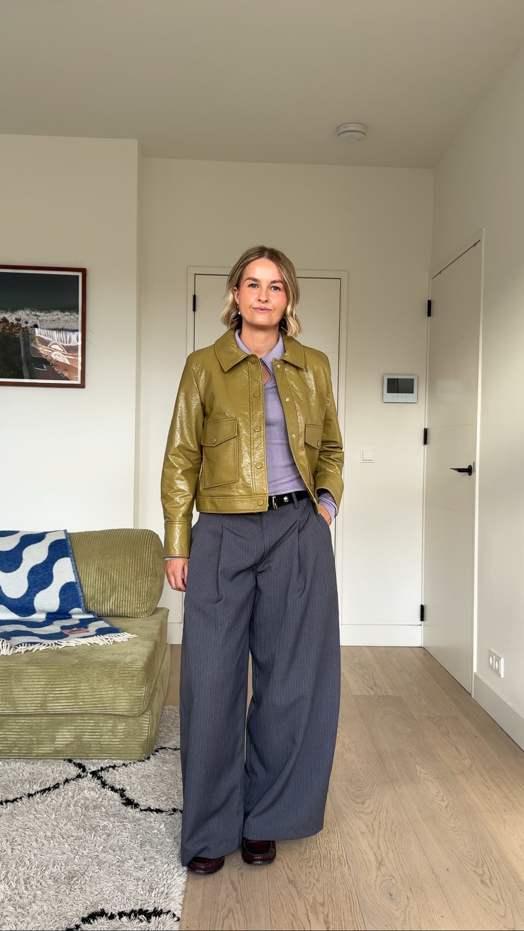 No boring work fits episode 15: a workwear staple grey suit trousers

Trousers: size S
Purple knit: size S
Green jacket: size 12UK
Belt: Arket
Burgundy loafers: mango 

#LTKautumn #LTKuk #LTKworkwear