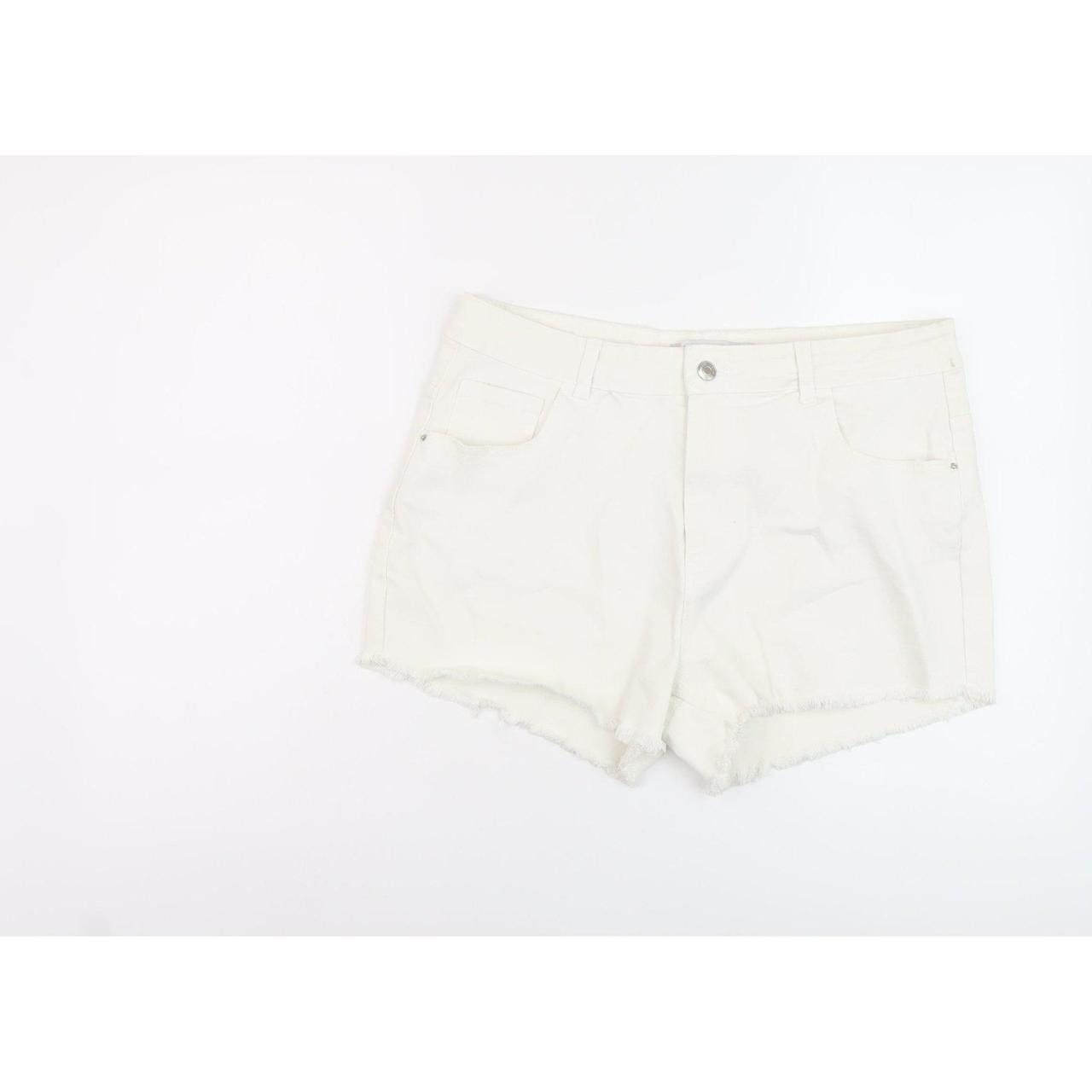 Denim & Co. Women's Shorts - White | Depop UK