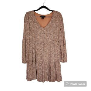TAHARI Animal Print Long Sleeve Tiered Dress Medium | Poshmark
