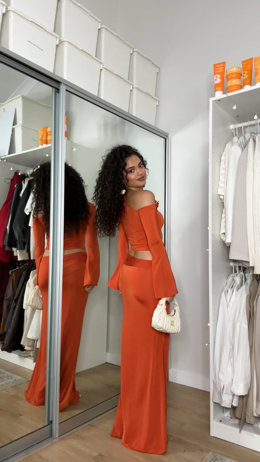 Meshki has done it again🧡✨ I wear a size XS and I’m 5”4