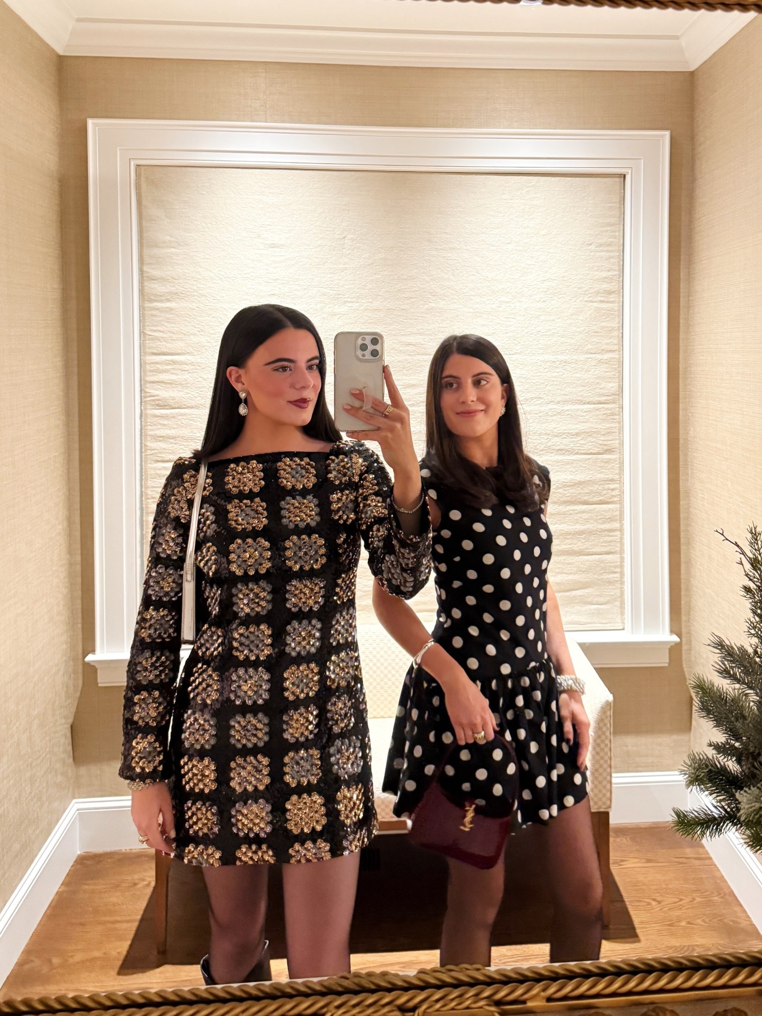 New Year’s Eve sister looks! ✨🪩🥂🍾