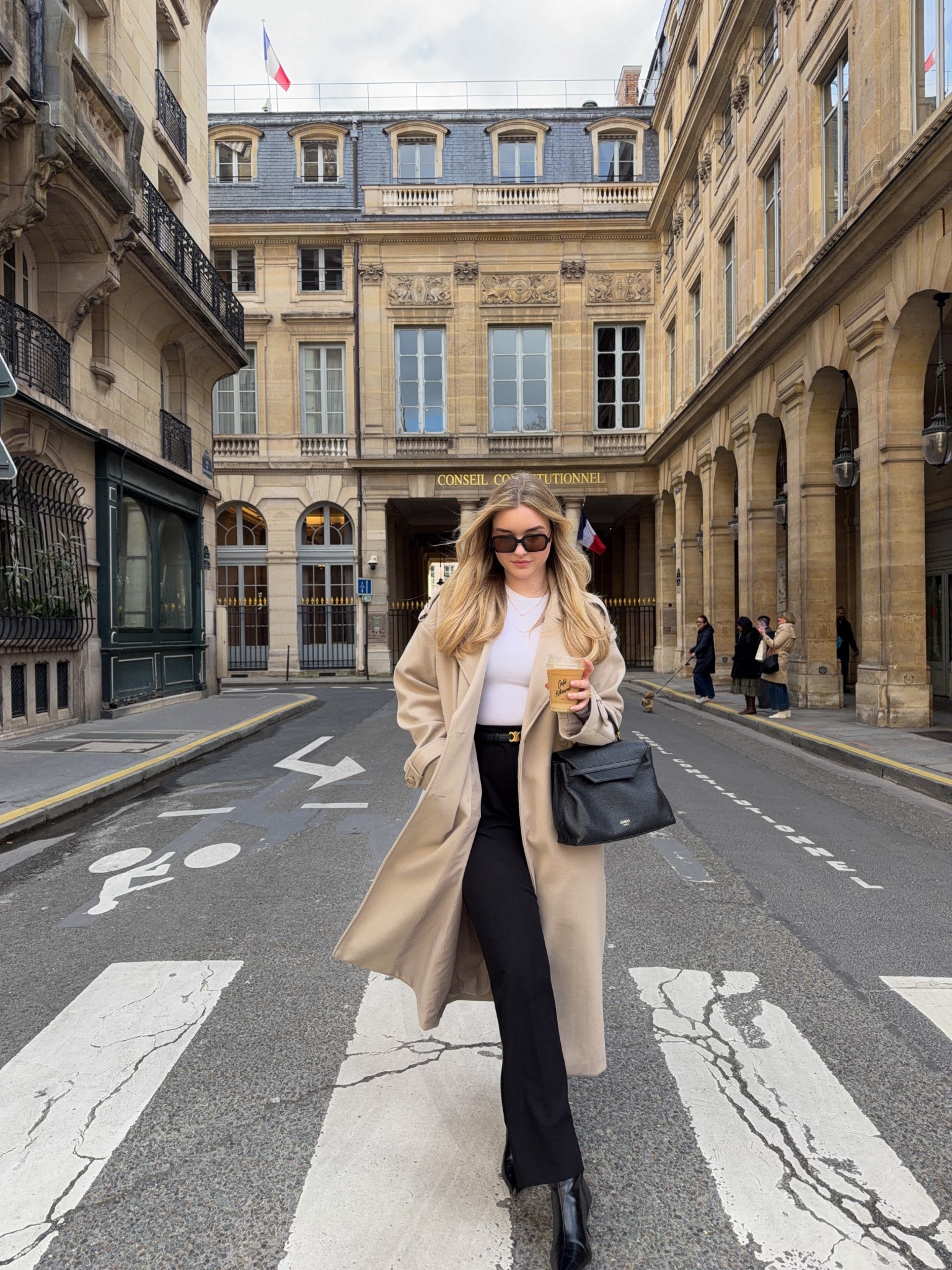 Classy & chic every day outfit 🤍

#LTKeurope #LTKdeutschland #LTKstyletip