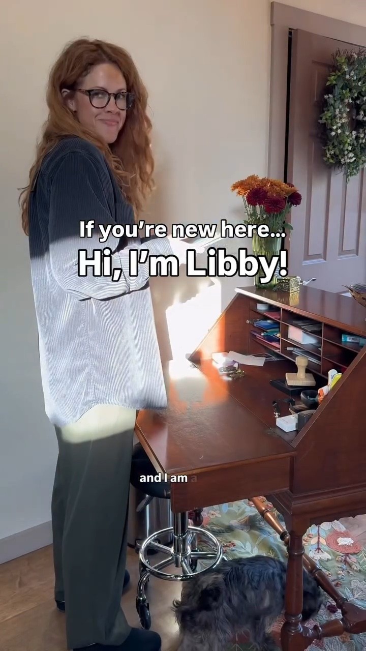 Hey, I’m Libby! 👋

I’m an Ohio curl specialist here to help you do in a single session in my chair what it took me too many years to do… love my natural curls and know how to style them.

Growing up, my hair felt like it was always just a frizzy, uncontrollable mess. So when I became a hair stylist, it was SO important to me that I could help others who struggle the same way I used to. 

I want to help you build a simple curly hair routine that makes managing your hair easy while helping you feel confident and beautiful in your hair at home 💗

I opened my studio, North & Ivy about a year ago and I can’t express enough just how much I enjoy having this space as my own.

I adore doing hair and sharing content  here, so follow along if you want help styling your curls too!
.
.
.
#curlyhairspecialist
#gettoknowthestylist
#thegirlbehindthechair
#ohiocurlspecialist
#curlyhaircuts