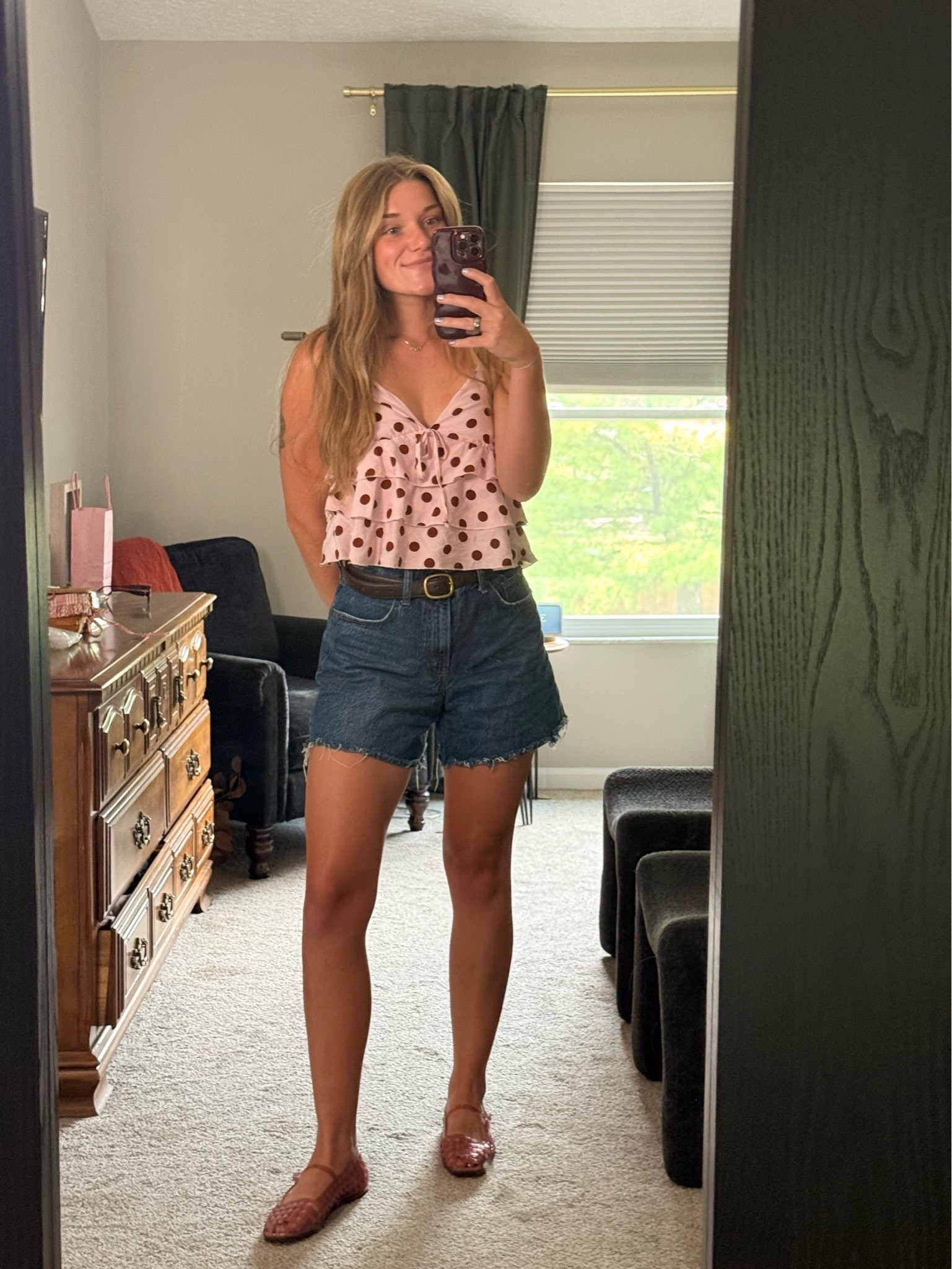 mom fit 🤩
in LOVE with the baggy oversized shorts from abercrombie paired with jellies. will be perfect transition pieces for fall 💅🏼

#LTKmomlife #LTKgrwm #LTKootd