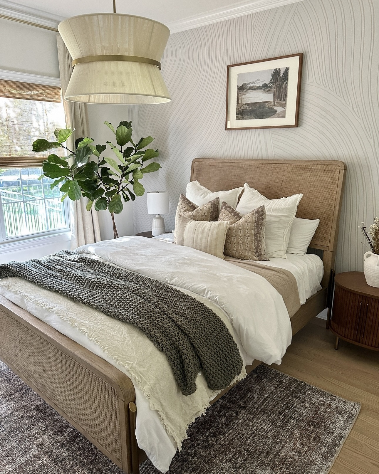 A look inside a few of my bedrooms 🥰


Neutral Home | Bedding | Cane Bed | Canopy Bed | Upholstered Bed | Rugs | lighting | Home Styling | Home Design | Affordable Home Decor 

#LTKHome #LTKFindsUnder100 #LTKSaleAlert