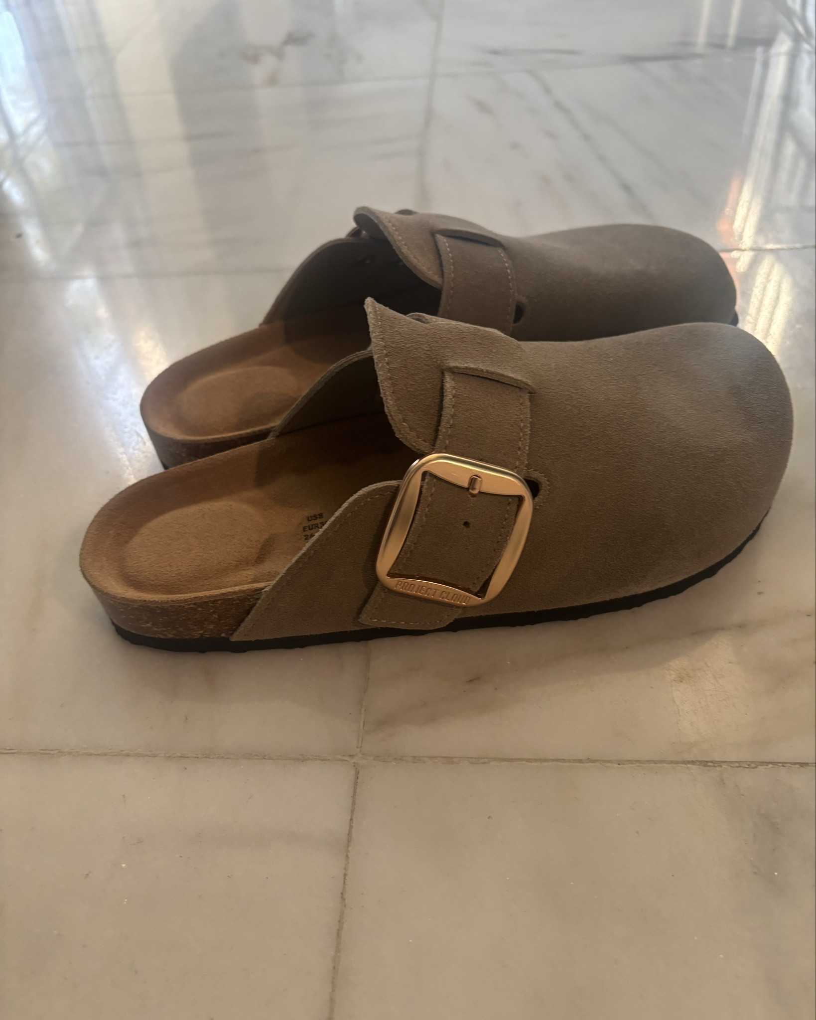 Ok the CUTEST DUPES! Lots of colors too 

#LTKStyleTip #LTKShoeCrush #LTKTravel