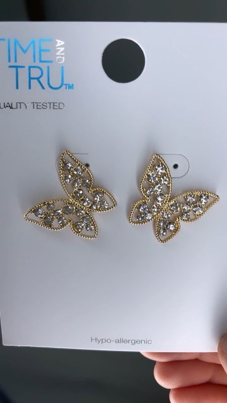 The prettiest butterfly earrings!!!!! Only $6.92 and come in 2 colors!

#LTKFind #LTKunder50 #LTKstyletip