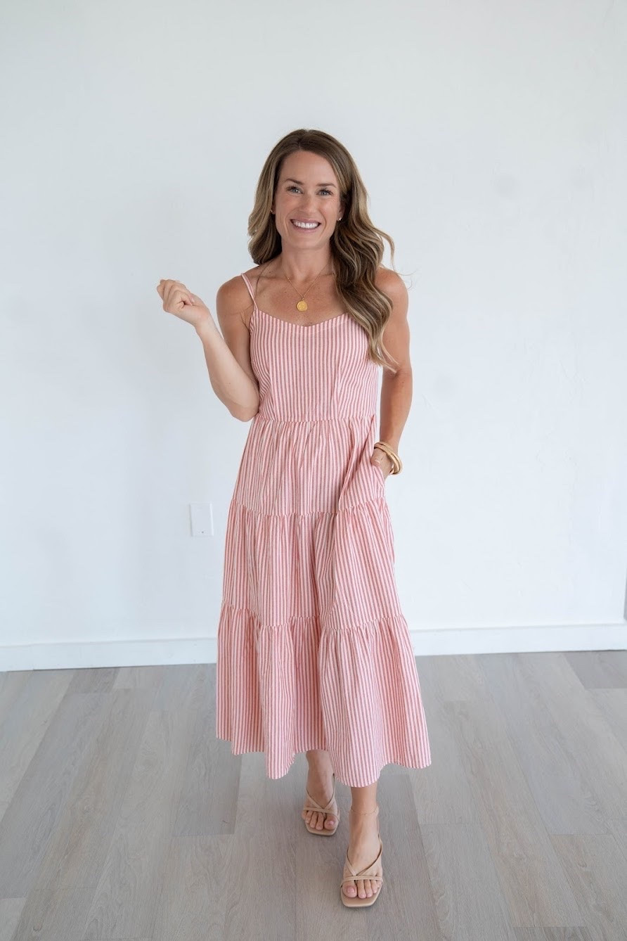 Striped midi dress

Summer outfit summer dress midi dress heels Amazon fashion

#LTKgrwm #LTKootd #LTKselfcare