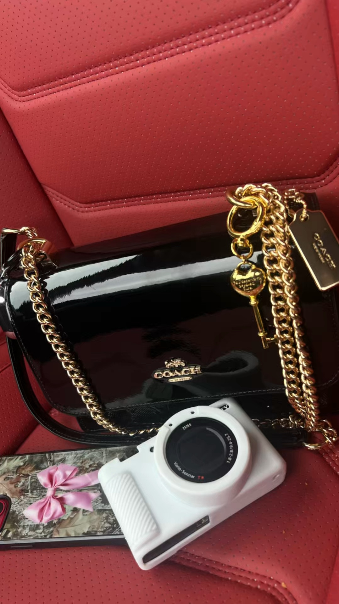 #LTKHoliday #LTKItBag #LTKGiftGuide