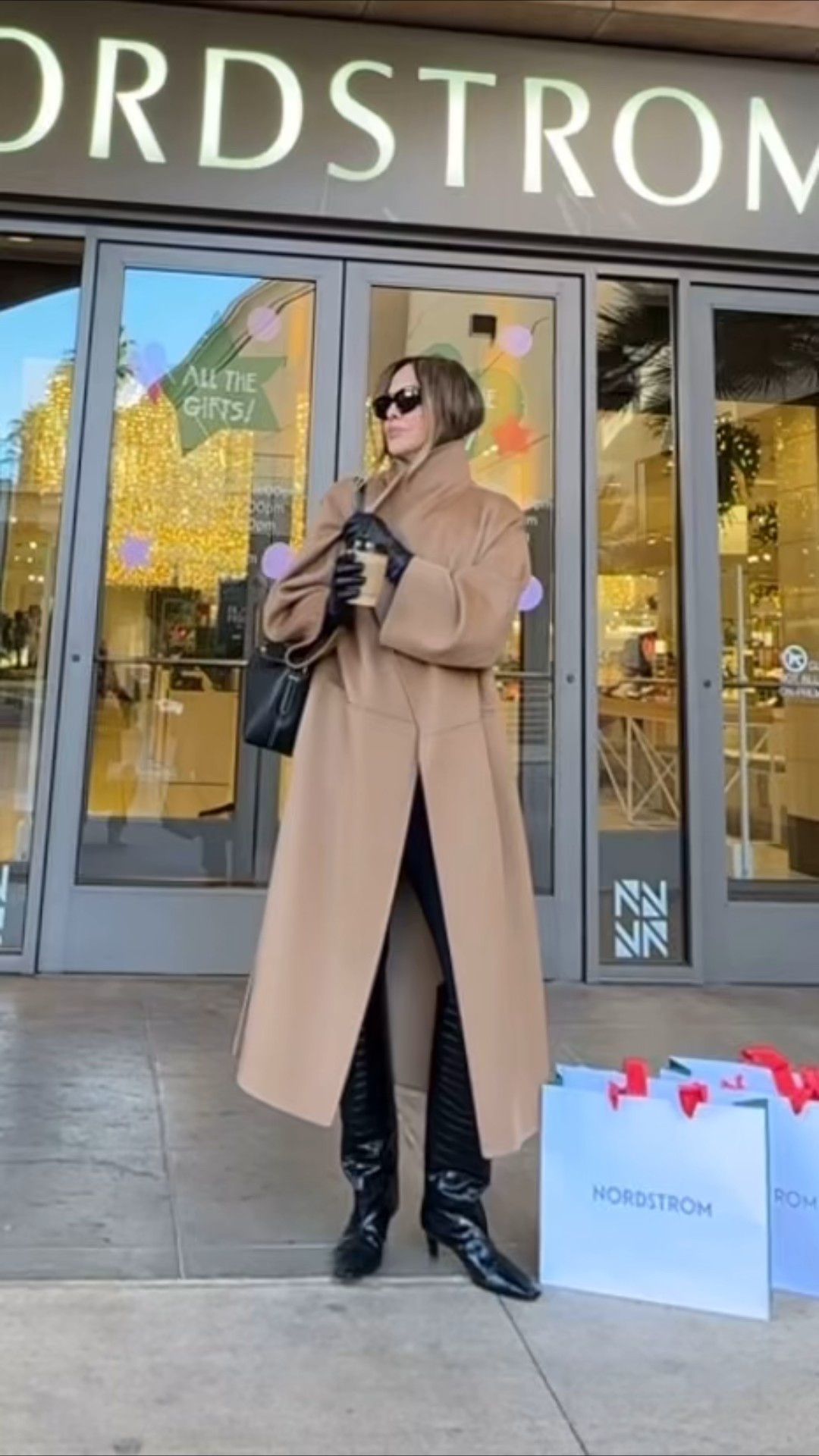 All my favorite beauty finds !

#LTKHoliday #LTKGiftGuide #LTKBeauty