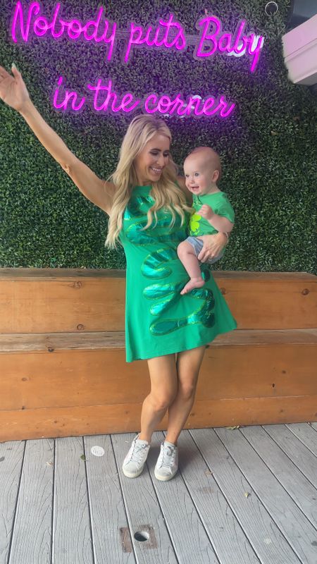 I wore my Lucky green St. Patrick’s day dress last weekend and got so many compliments. It’s very flattering for all body types. I’m a fan! 🍀


Queen of sparkles, st Patrick day outfit, green dress, my lucky charm 

#LTKSeasonal